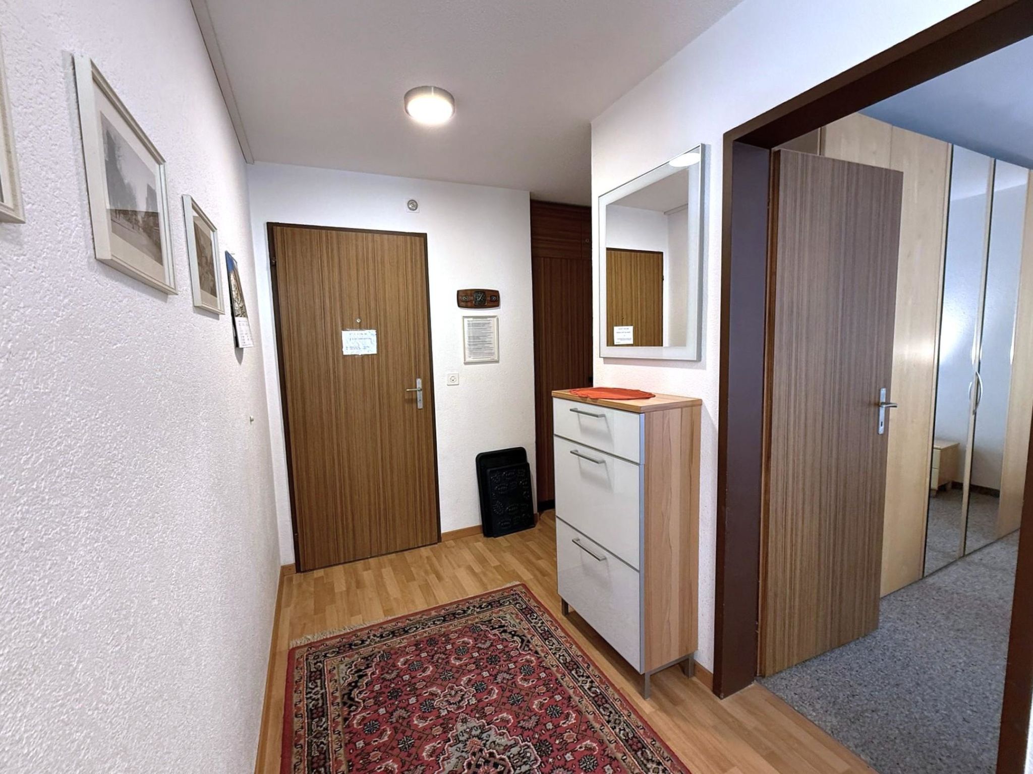 Photo of Apollo 44 # 4-bed apartment, Bad, WC 4-Bettwohnung, Bad, WC