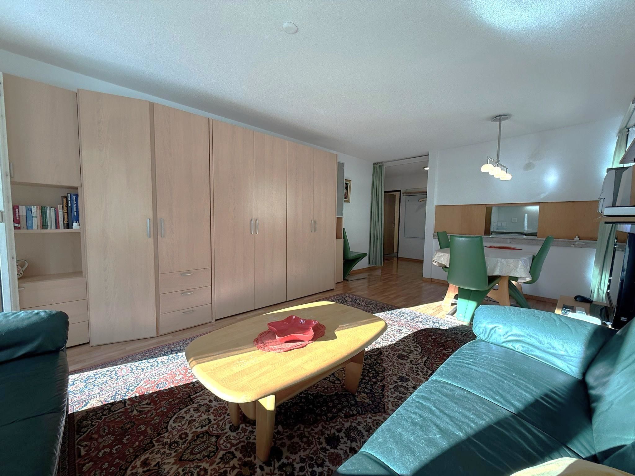 Photo of Apollo 44 # 4-bed apartment, Bad, WC 4-Bettwohnung, Bad, WC