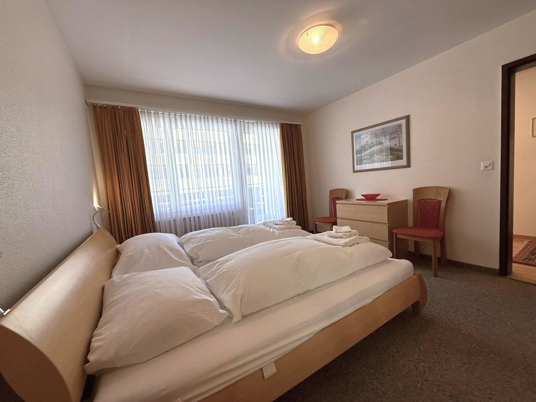 Photo of Apollo 44 # 4-bed apartment, Bad, WC 4-Bettwohnung, Bad, WC