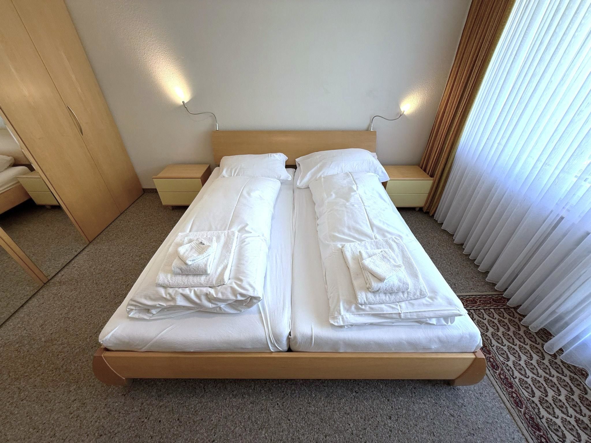 Photo of Apollo 44 # 4-bed apartment, Bad, WC 4-Bettwohnung, Bad, WC