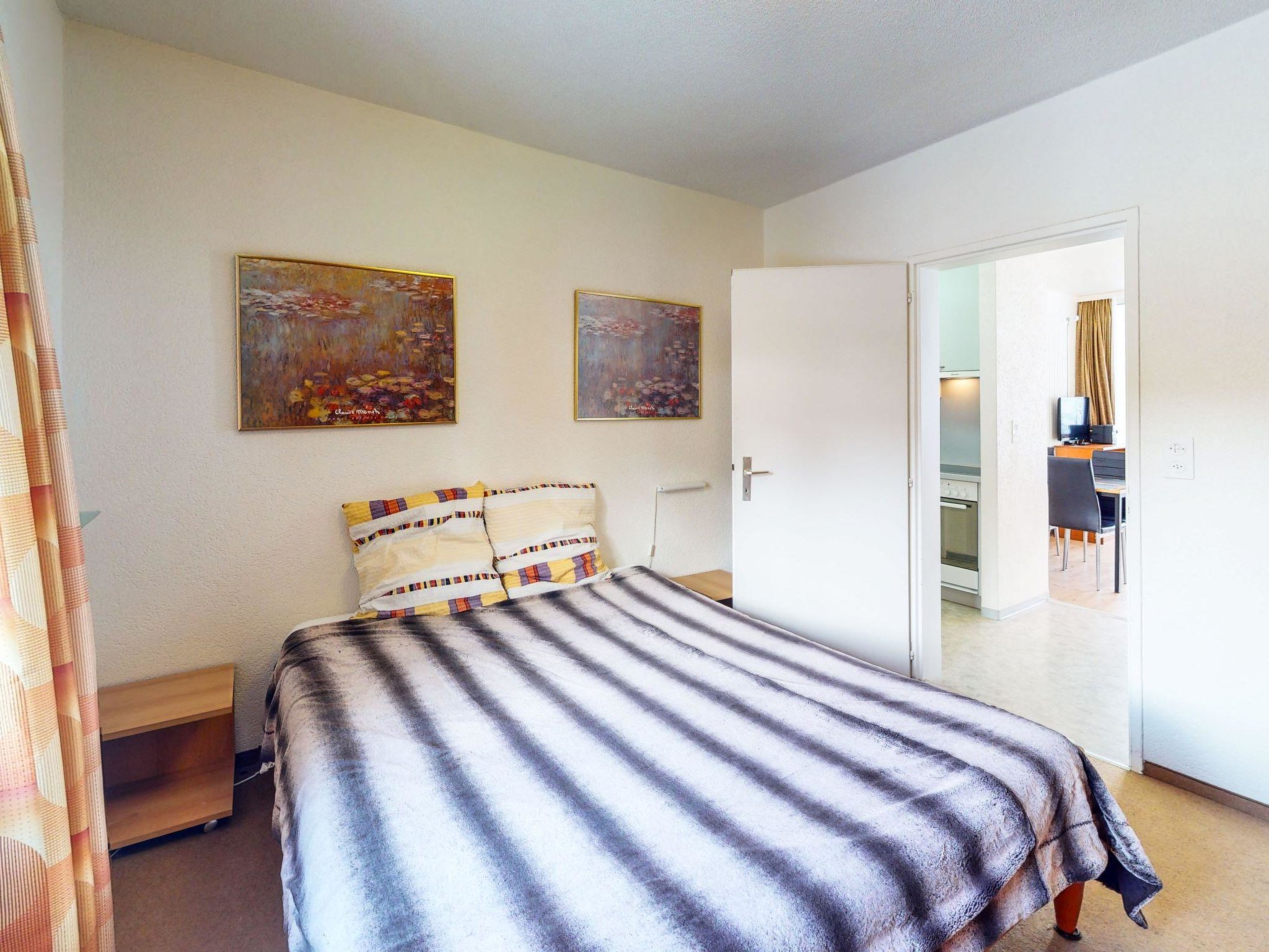 Photo of Matterhof Leukerbad # 4-bed apartment, Dusche, WC
