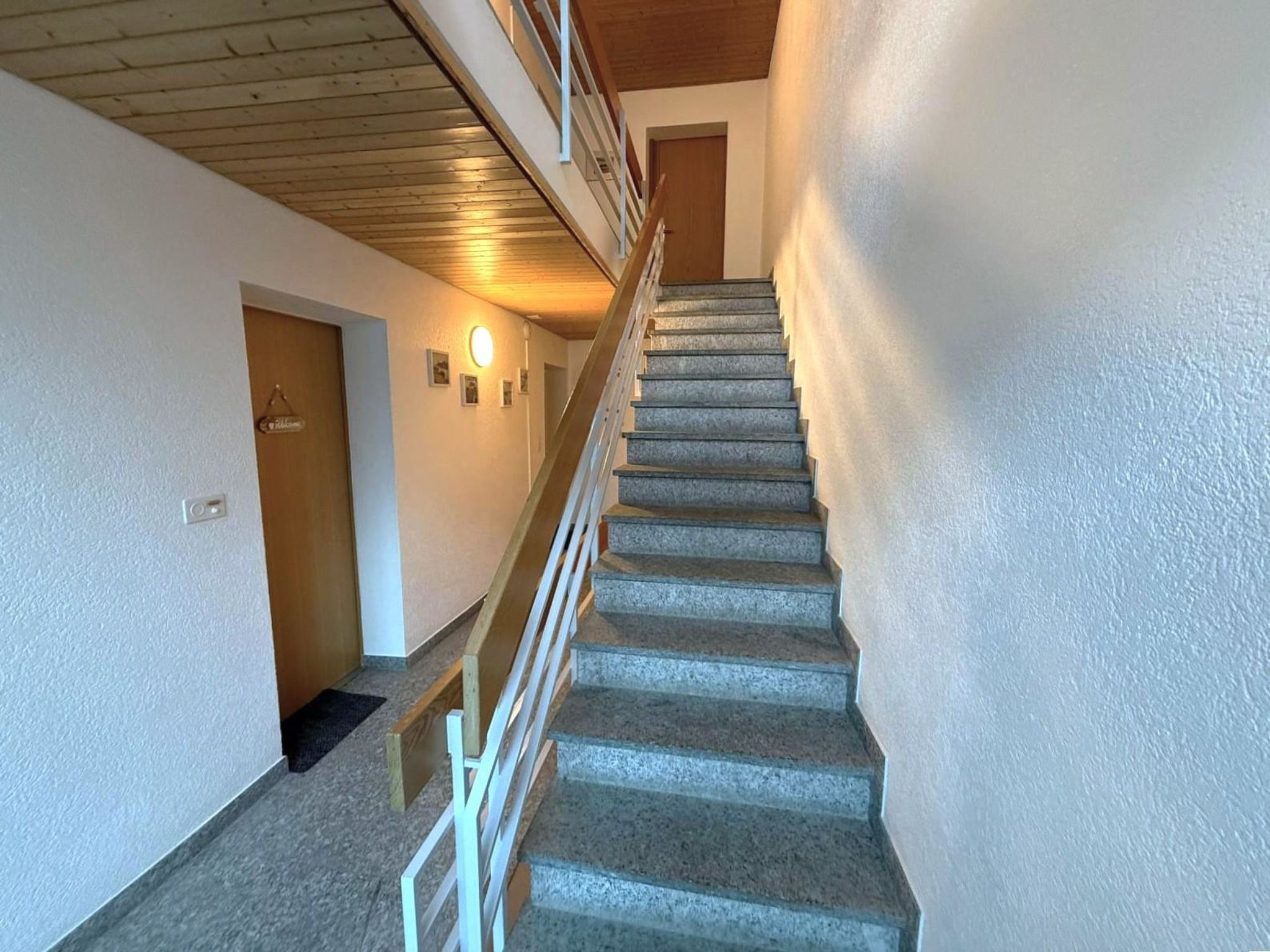 Salve 8 # 5-bed apartment, Bad, WC 5-Bettwohnung, Bad, WC