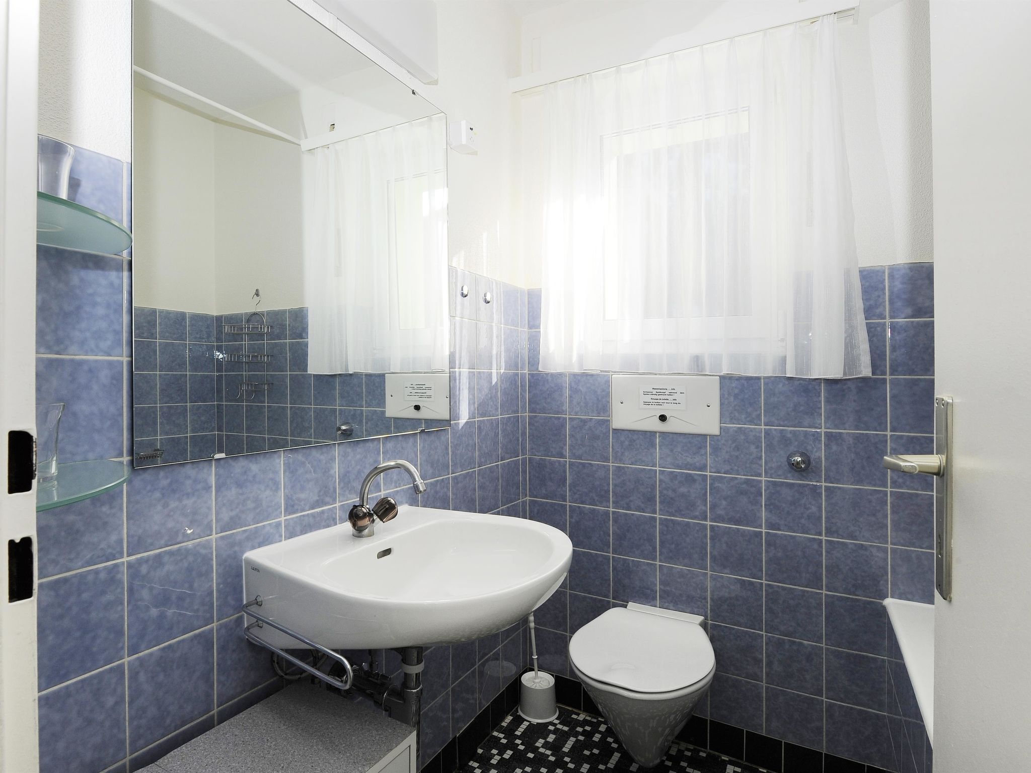 Photo of Matterhof Leukerbad # 2-bed apartment, Bad, WC