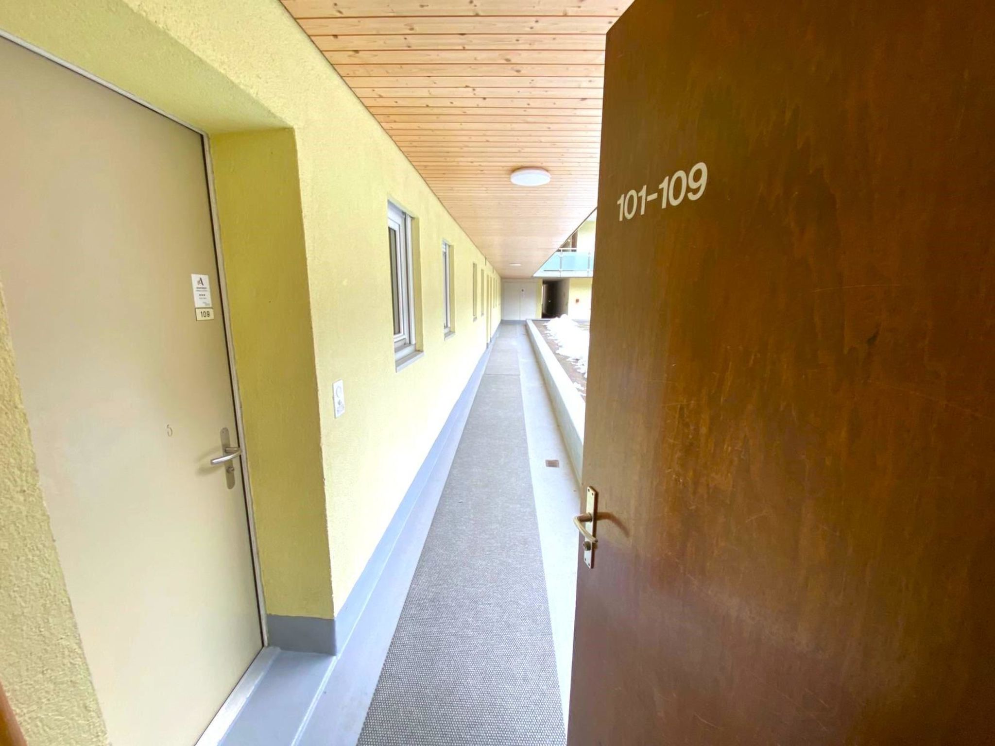 Salute 109 # 4-bed apartment, Dusche, WC 4-Bettwohnung, Dusche, WC - Binnen