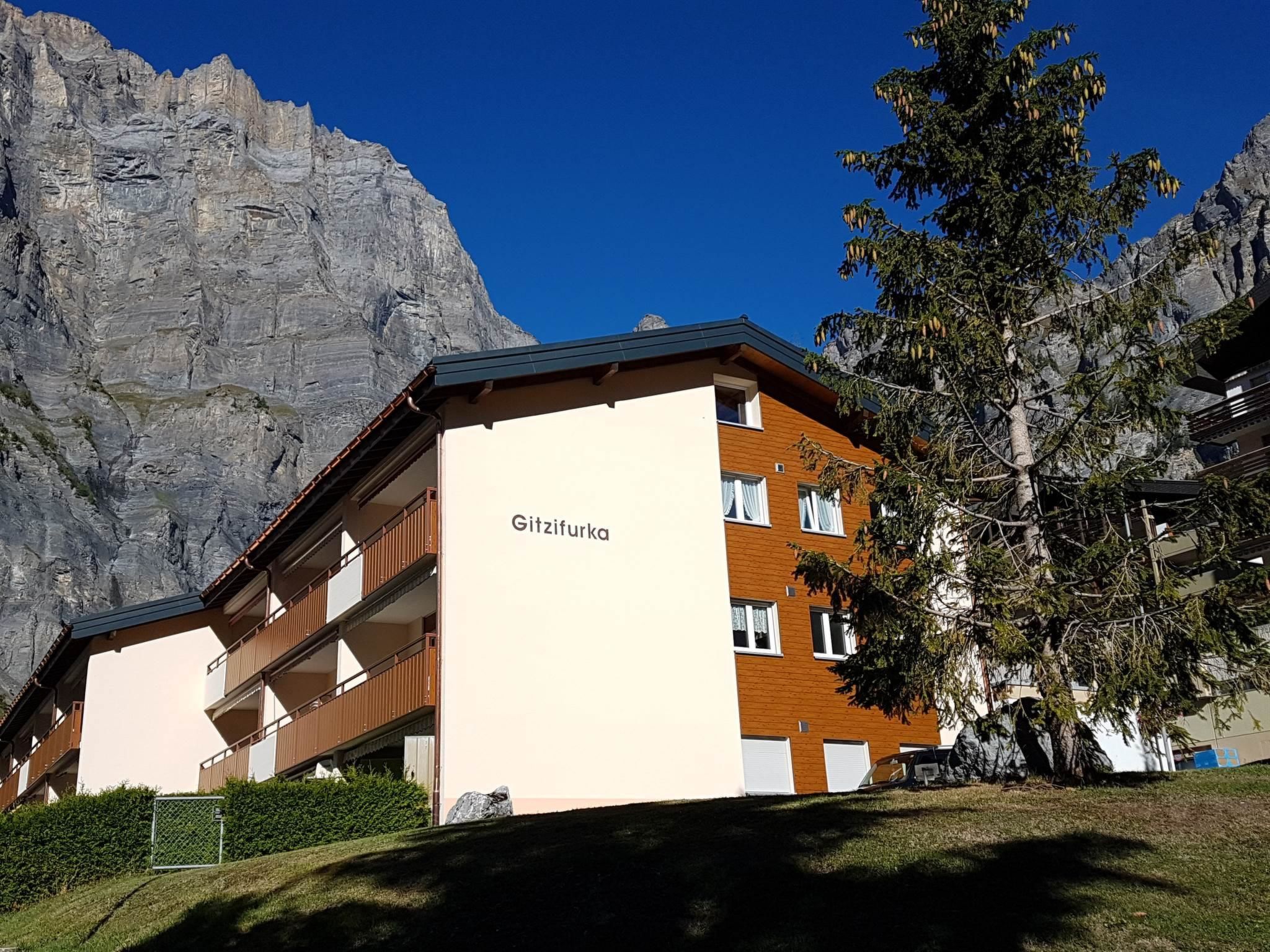 Gitzifurka 4 # 4-bed apartment, Dusche, WC 4-Bettwohnung, Dusche, WC