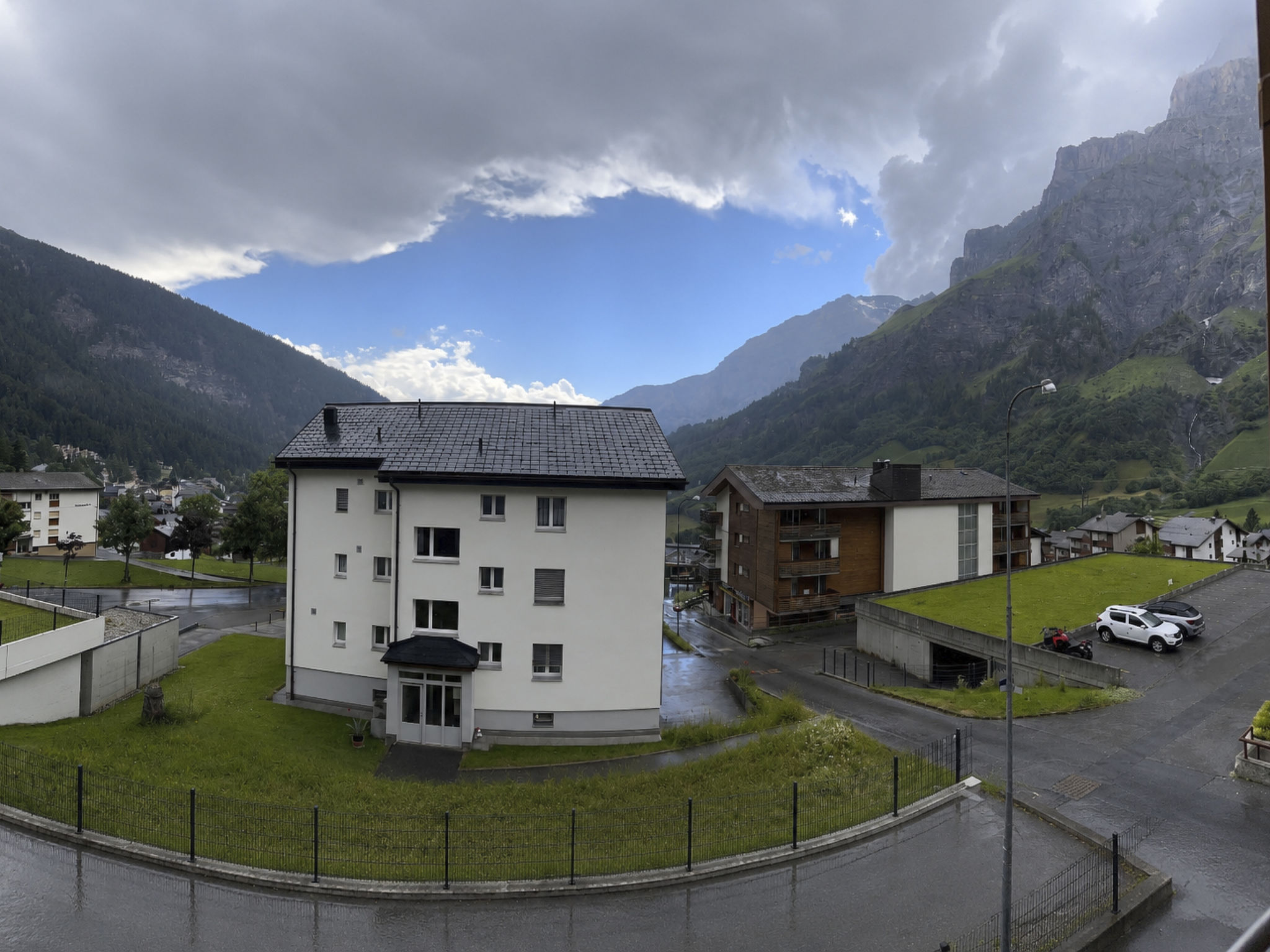 Residenz Siesta Leukerbad # 5-bed apartment, Bad, WC - Image-tags.info