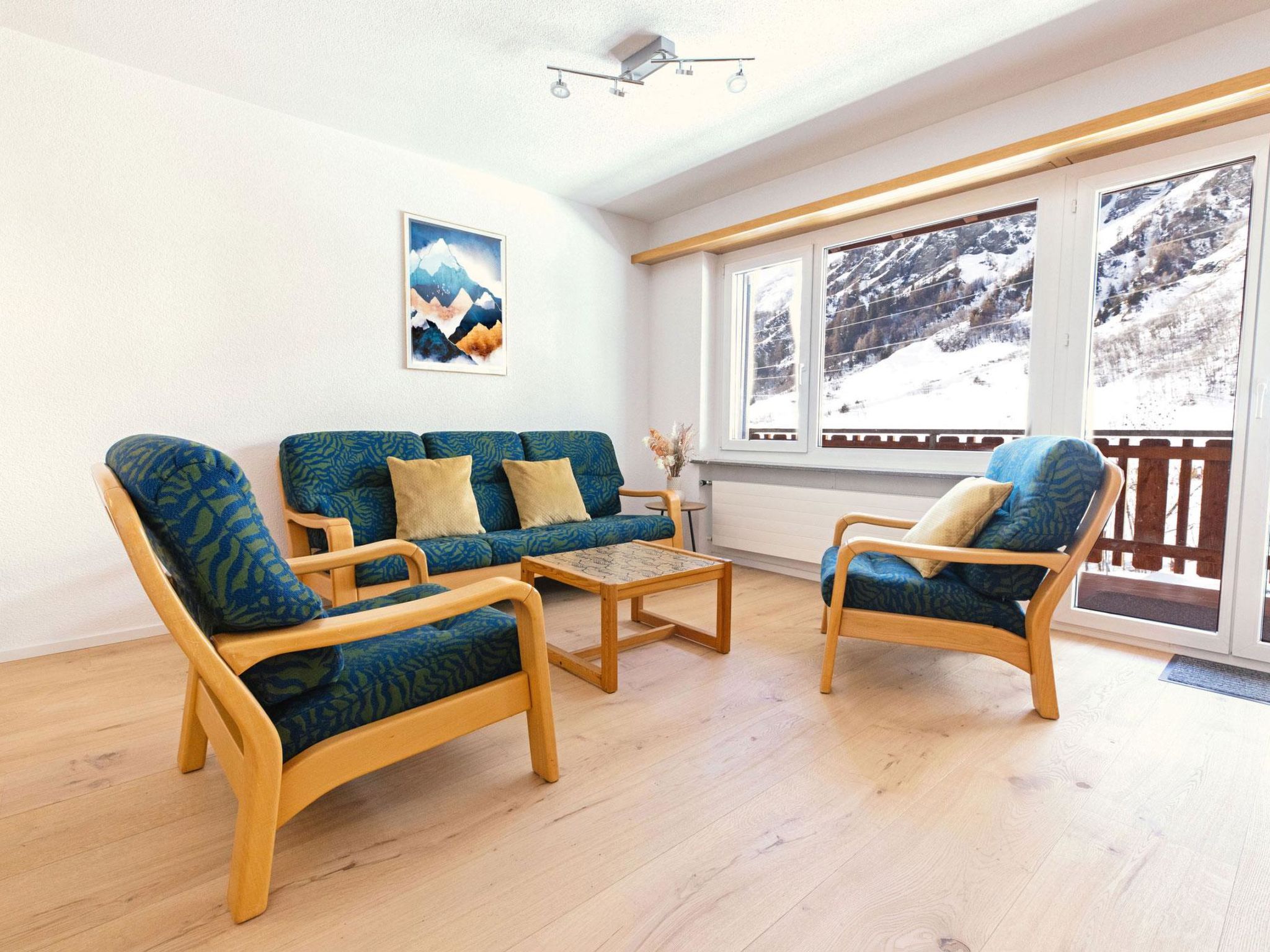 Photo of Holiday 91 # 5-bed apartment, Dusche, WC 5-bed apartment, Dusche, WC