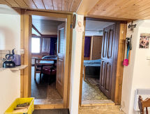 Rustiek appartement in Bodmen, 4 personen, dicht bij skipiste en bergmeer - thumbnail 5