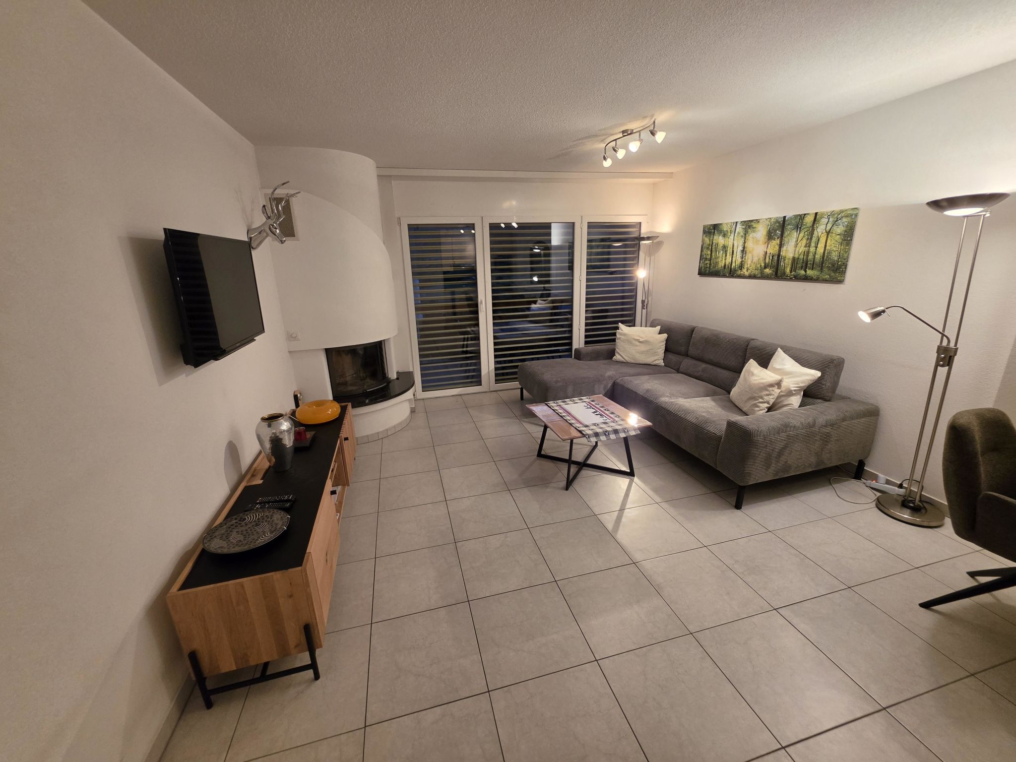 Ambassador A11 # 4-bed apartment, Dusche und Bad, WC - Dedans