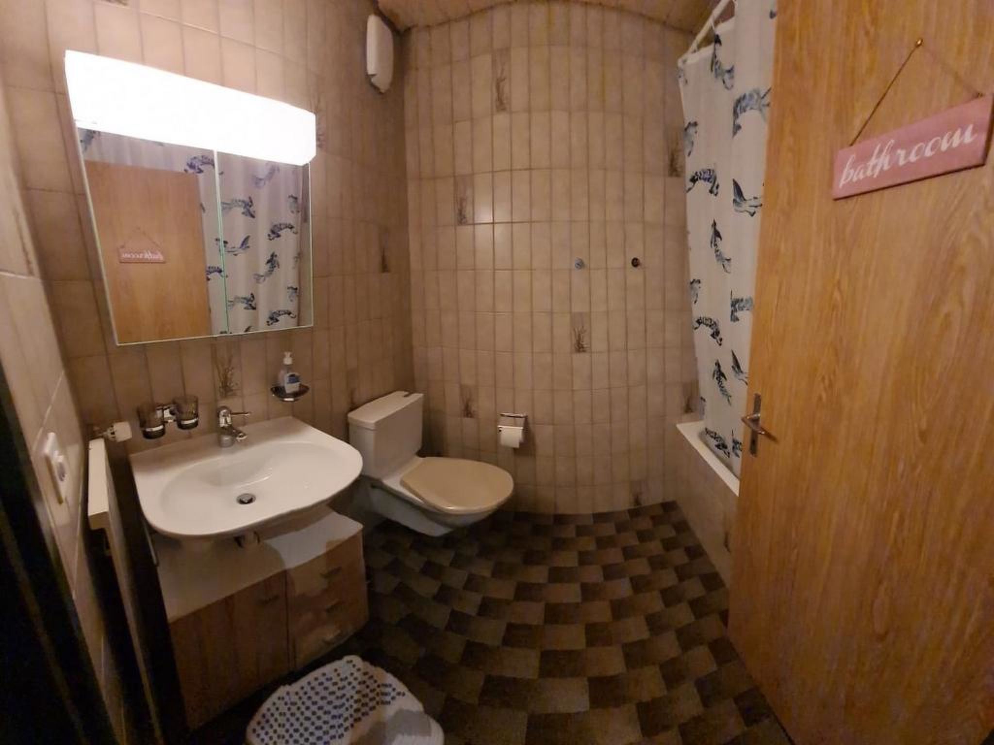 Arca 2 # 5-bed apartment, Bad, WC 5-bed apartment, Bad, WC - Inside