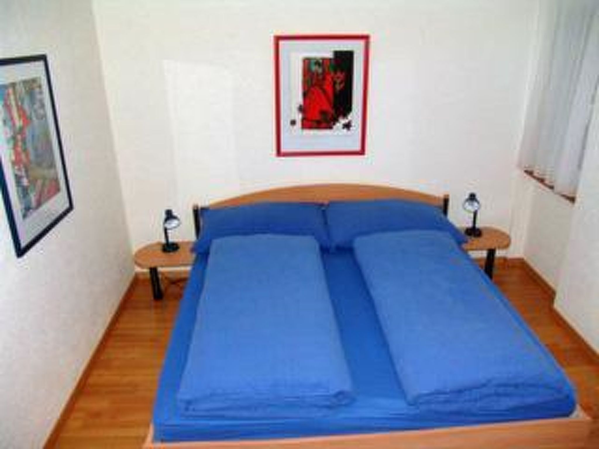 La Promenade 11 # 6-bed apartment, Bad, WC 6-Bettwohnung, Bad, WC - Inside