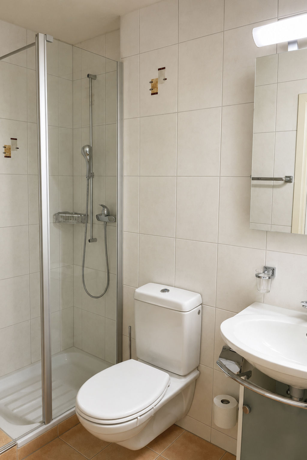 Photo of Majesta Leukerbad # 2-bed apartment, Dusche, WC