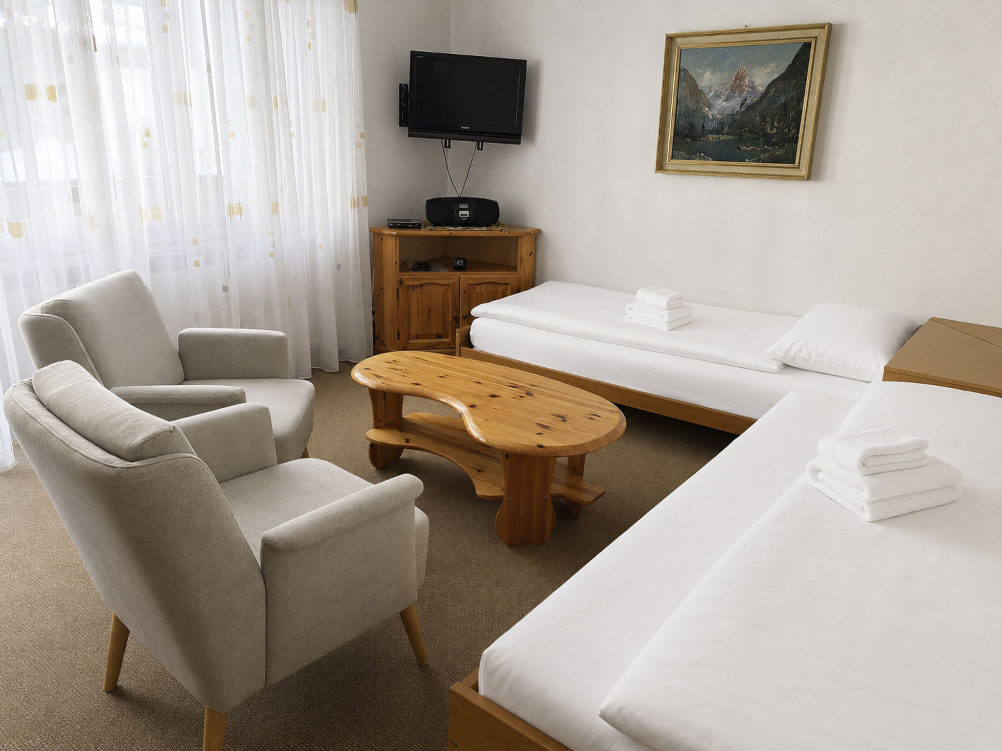 Photo of Majesta Leukerbad # 2-bed apartment, Dusche, WC