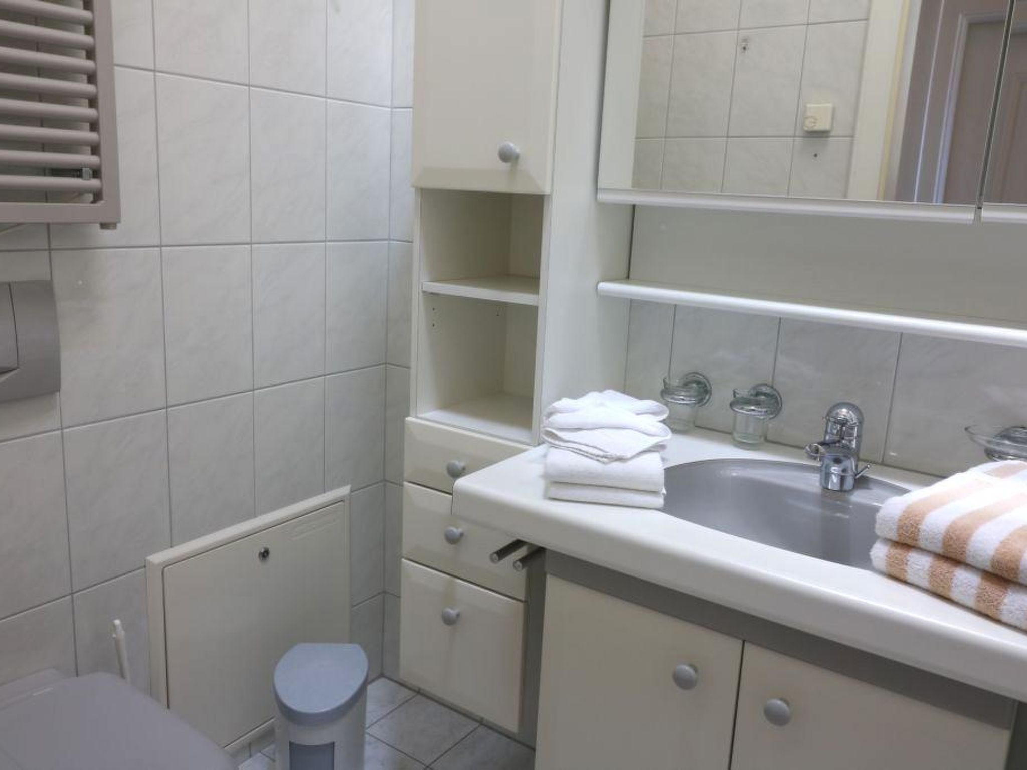 Bergkristall Leukerbad # 4-bed apartment, Dusche, WC - Image-tags.info