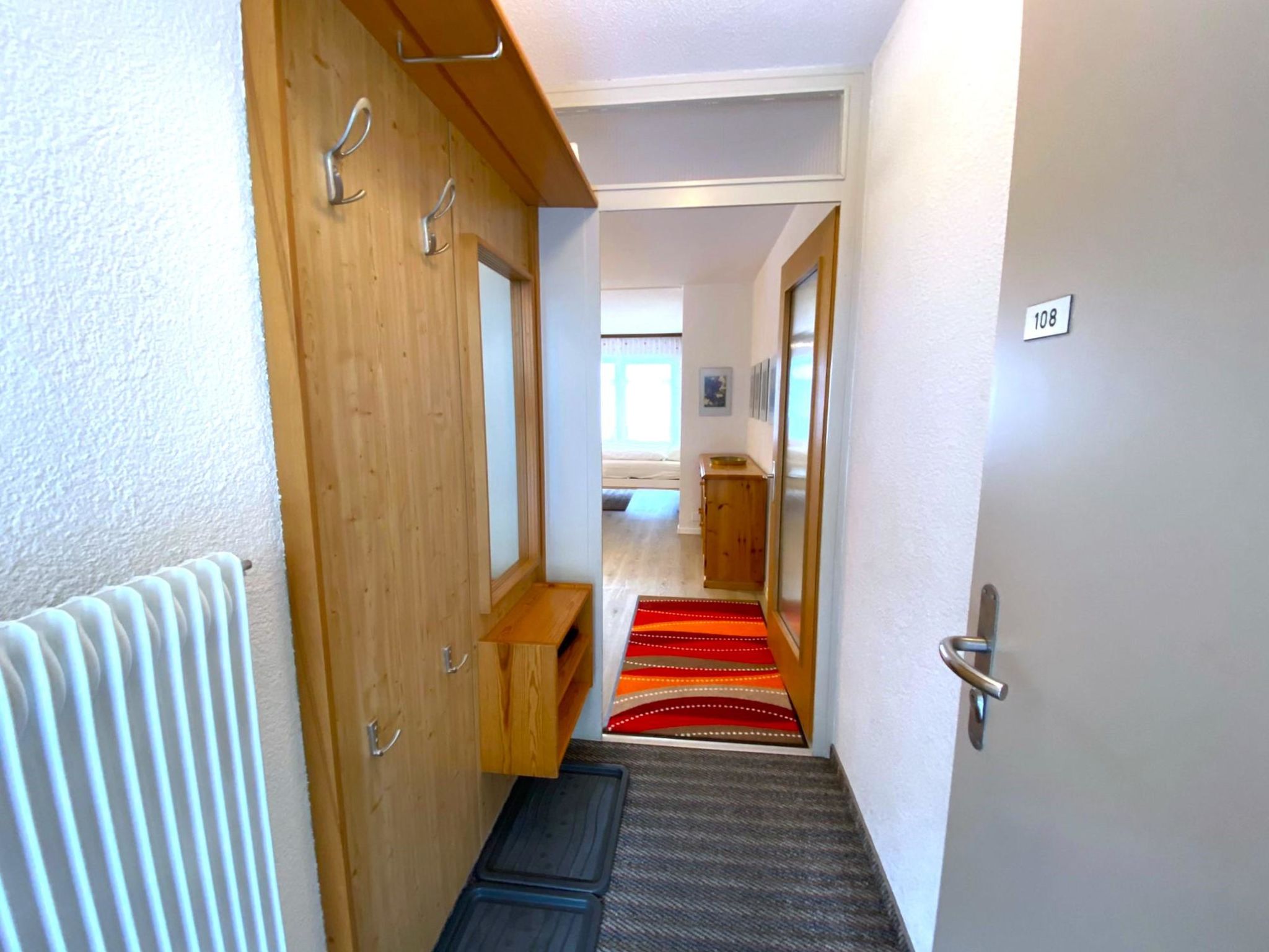 Salute 108 # 4-bed apartment, Dusche, WC 4-Bettwohnung, Dusche, WC - Image-tags.info