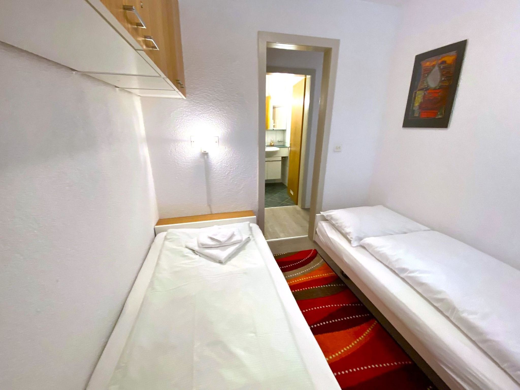 Salute 108 # 4-bed apartment, Dusche, WC 4-Bettwohnung, Dusche, WC - Image-tags.info