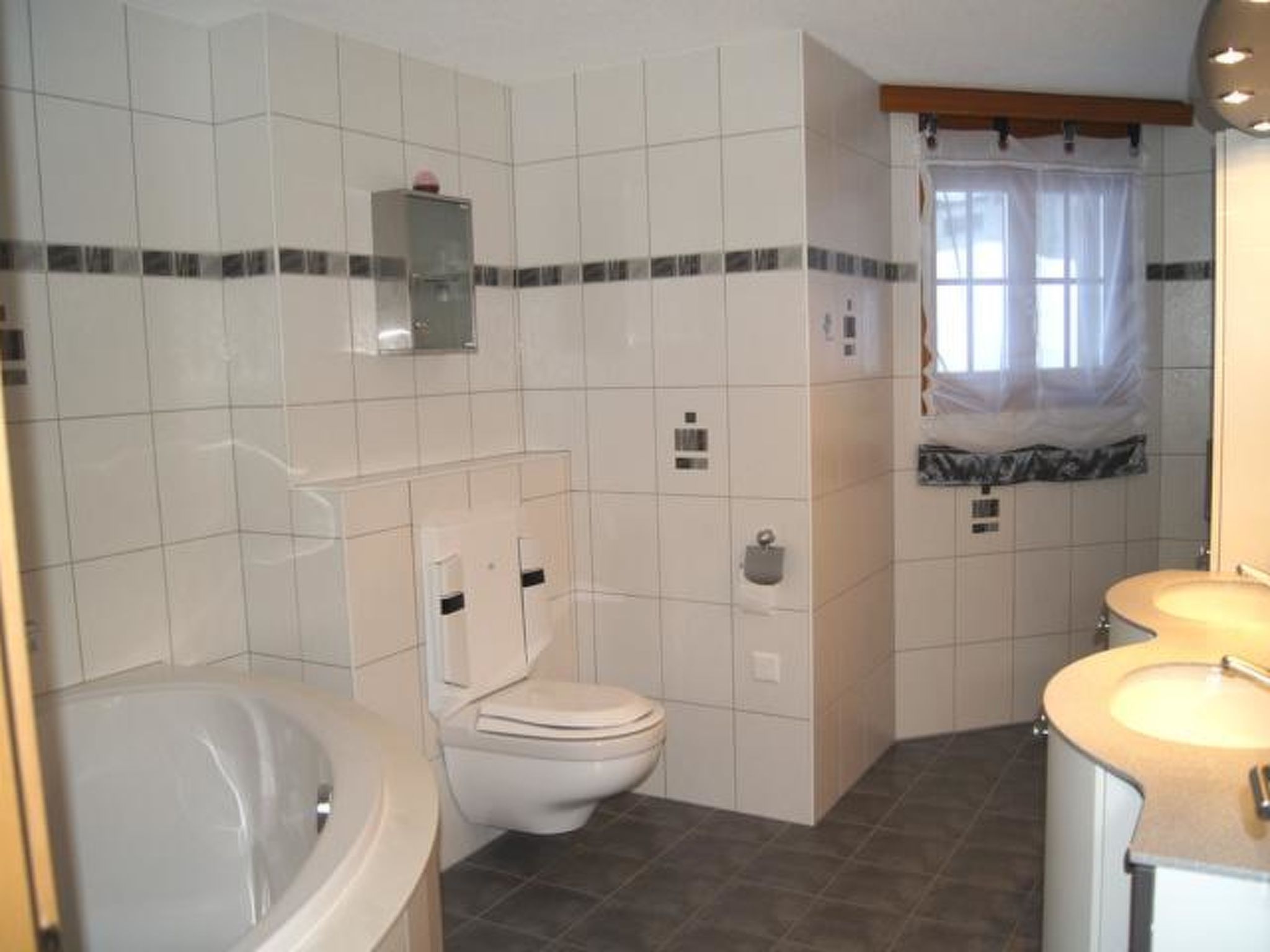 Photo of Aramis 1 # 6-bed apartment, Dusche und Bad, WC 6-Bettwohnung, Dusche und Bad, WC