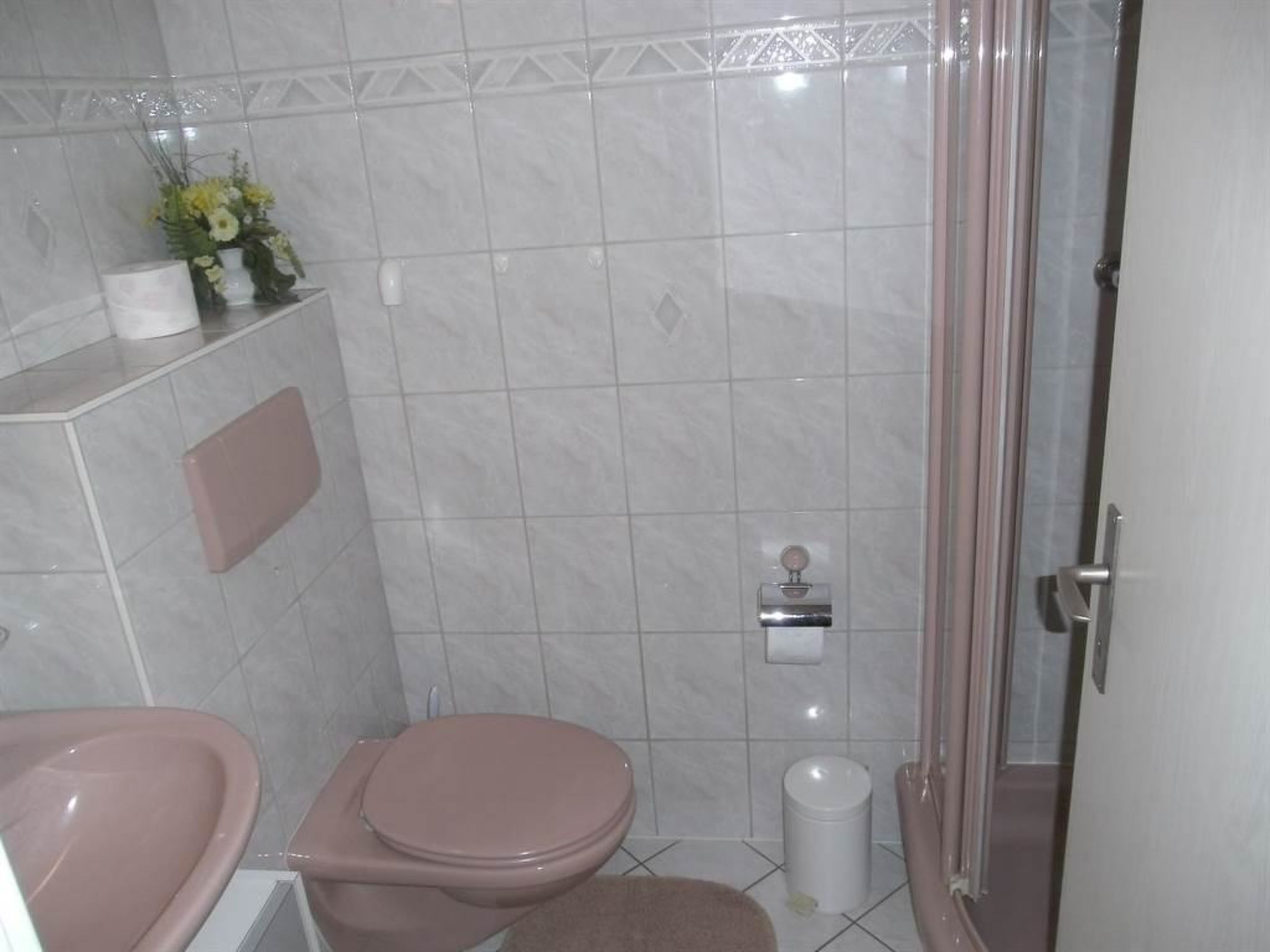 Photo of Valère Leukerbad # 2-bed apartment, Dusche, WC