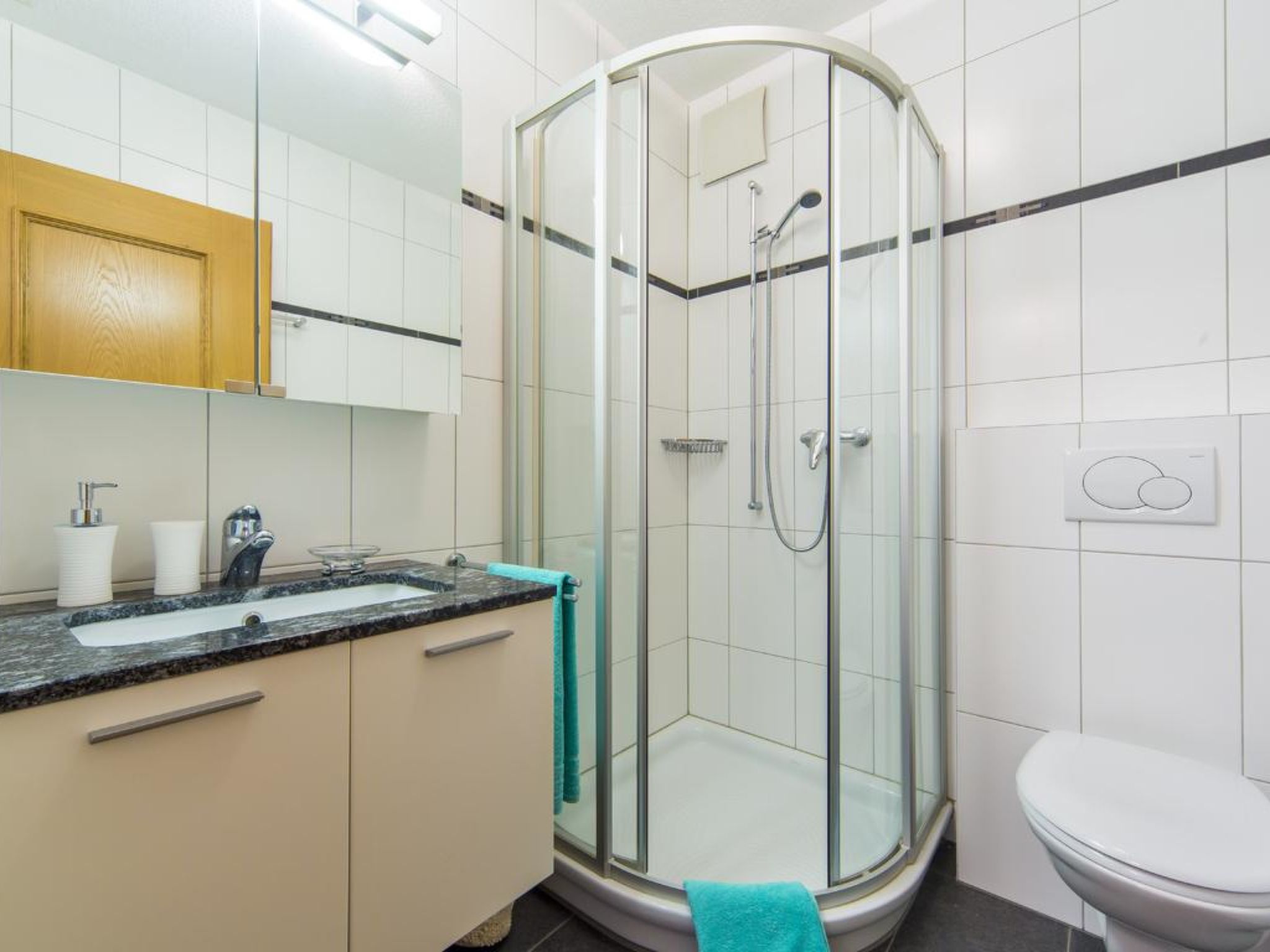 Photo of Ambassador B22 # 2-bed apartment, Dusche, WC 2-Bettwohnung, Dusche, WC