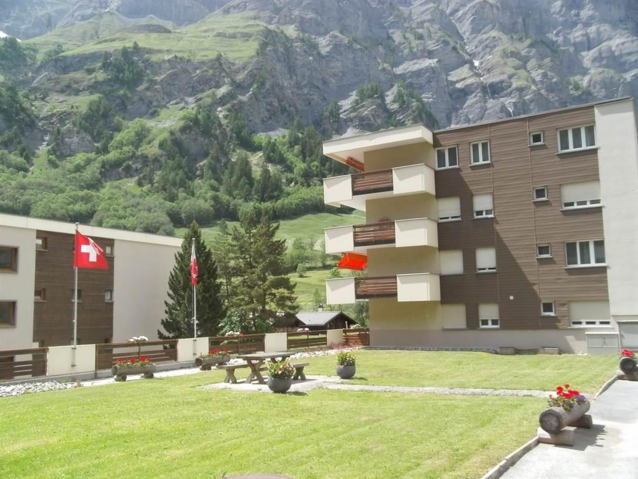 1-Zimmer-/2-Bettwohnung, Valère C 234 # (217234)