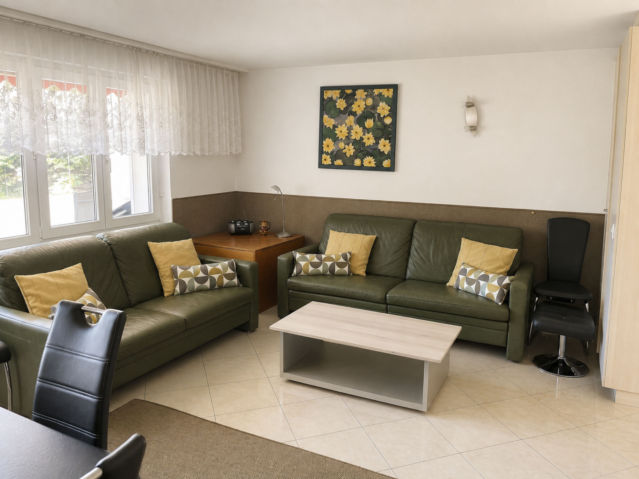 Photo of Majesta Leukerbad # 6-bed apartment, Dusche oder Bad, WC