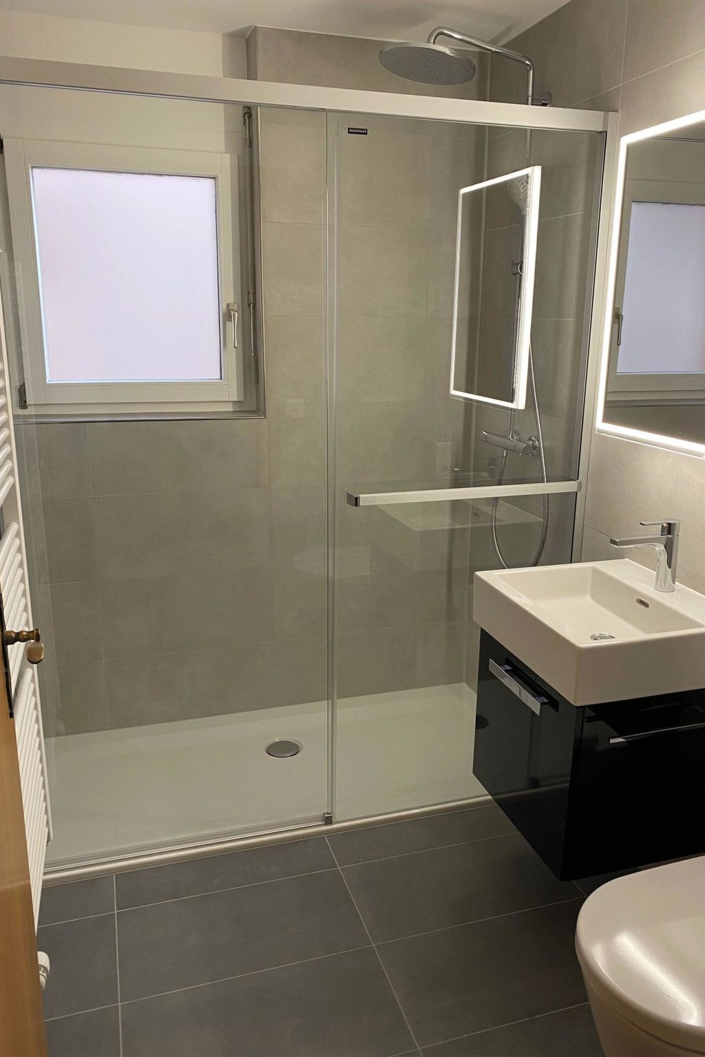 Adlerhorst Leukerbad # 4-bed apartment, Dusche, WC - Image-tags.info