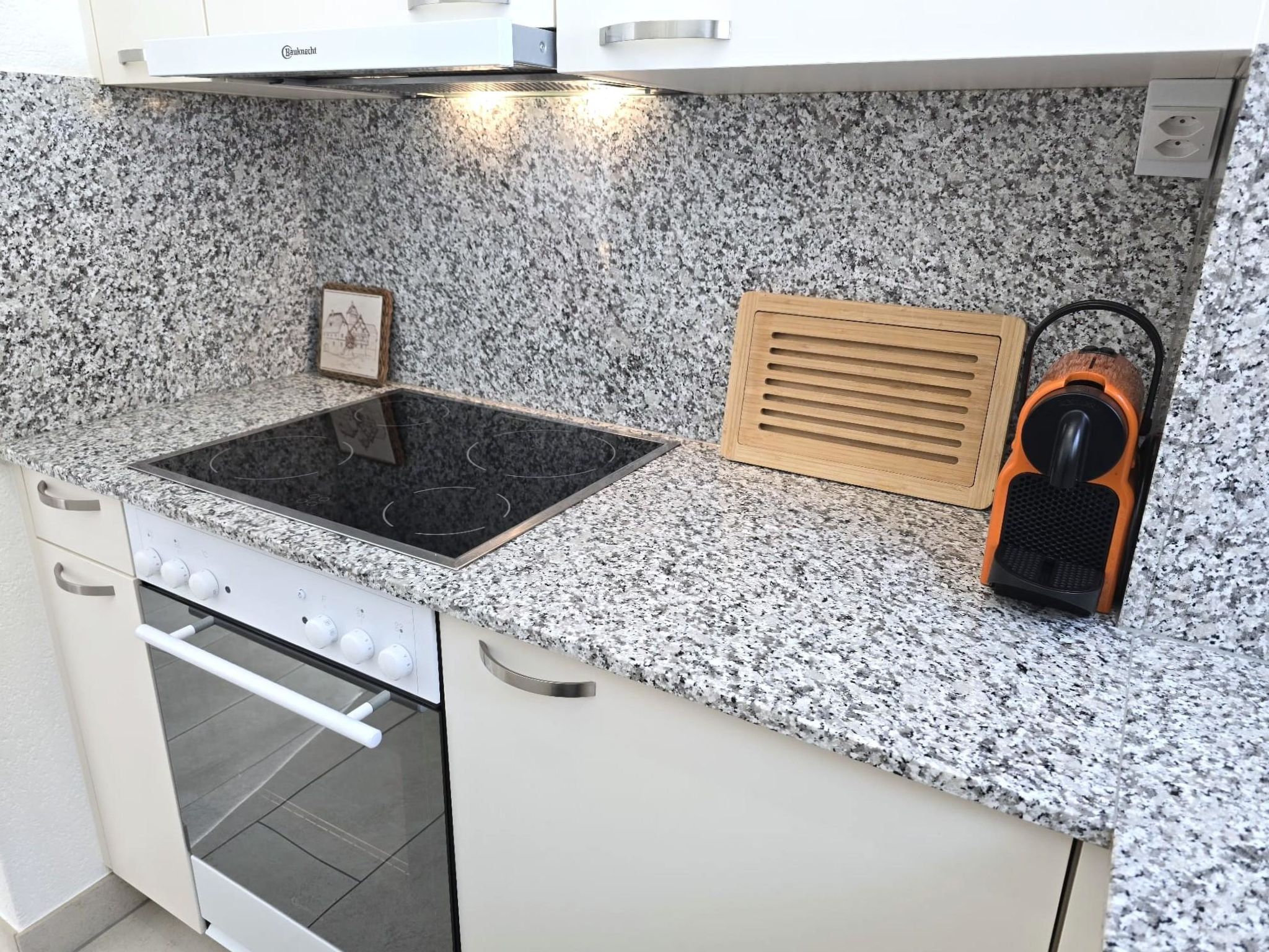 Leuca 11 # 2-bed apartment, Bad, WC 2-Bettwohnung, Bad, WC - Image-tags.info