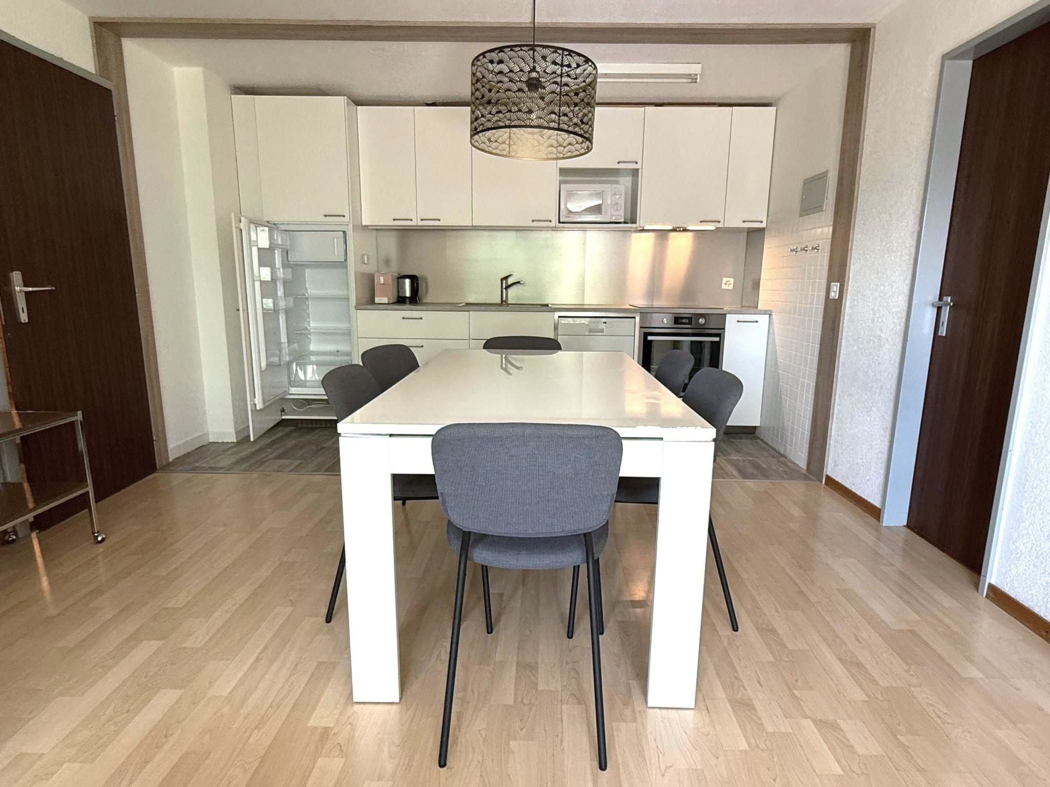 Photo of Royal 32 # 6-bed apartment, Dusche, WC 6-Bettwohnung, Dusche, WC