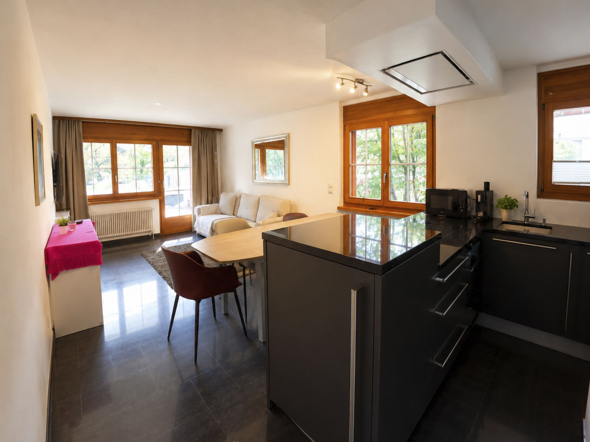 Residenz Christina Leukerbad # 5-bed apartment, Dusche, WC - Image-tags.info