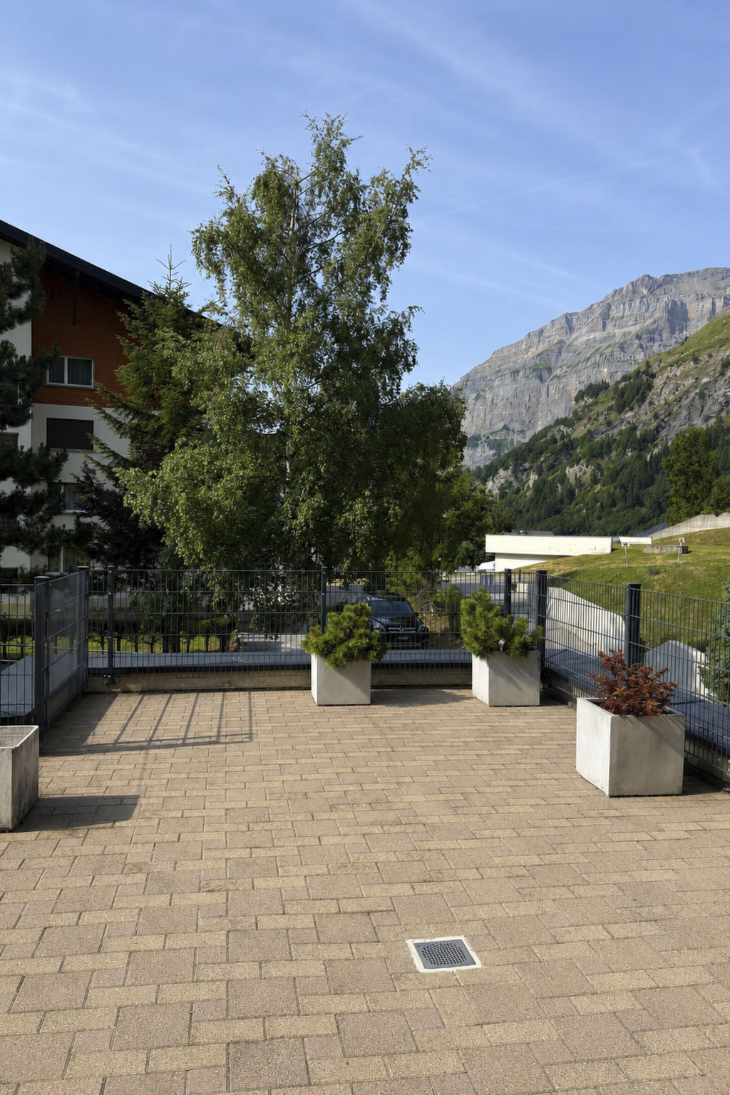 Residenz Christina Leukerbad # 5-bed apartment, Dusche, WC - Image-tags.info