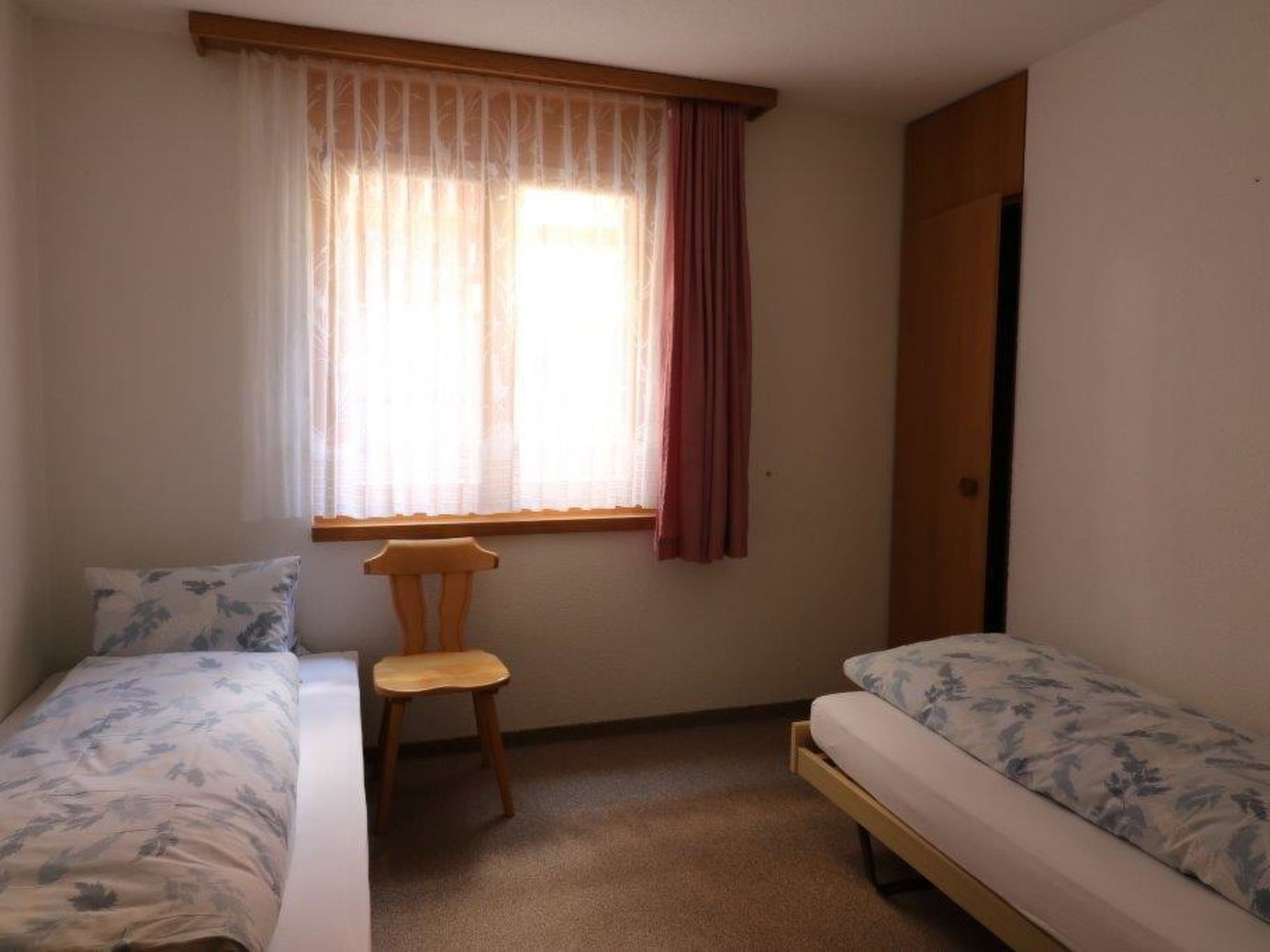 Adlerhorst Leukerbad # 6-bed apartment, Bad, WC - Image-tags.info