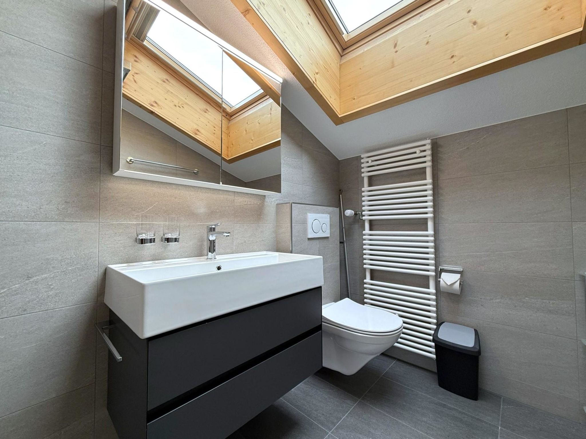 Diana 9 # 3-bed apartment, Dusche, WC 3-Bettwohnung, Dusche, WC - Image-tags.info