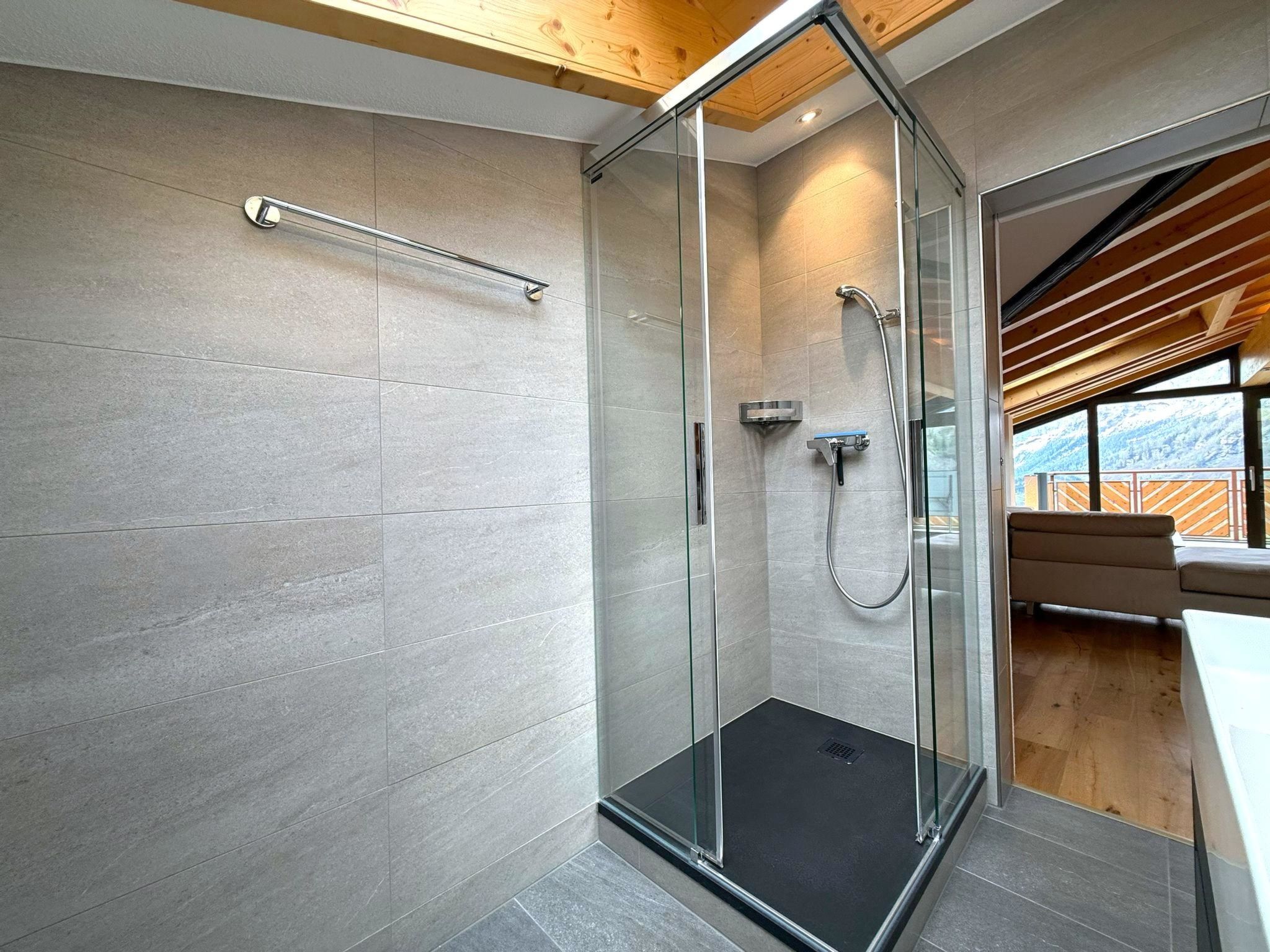 Diana 9 # 3-bed apartment, Dusche, WC 3-Bettwohnung, Dusche, WC - Image-tags.info