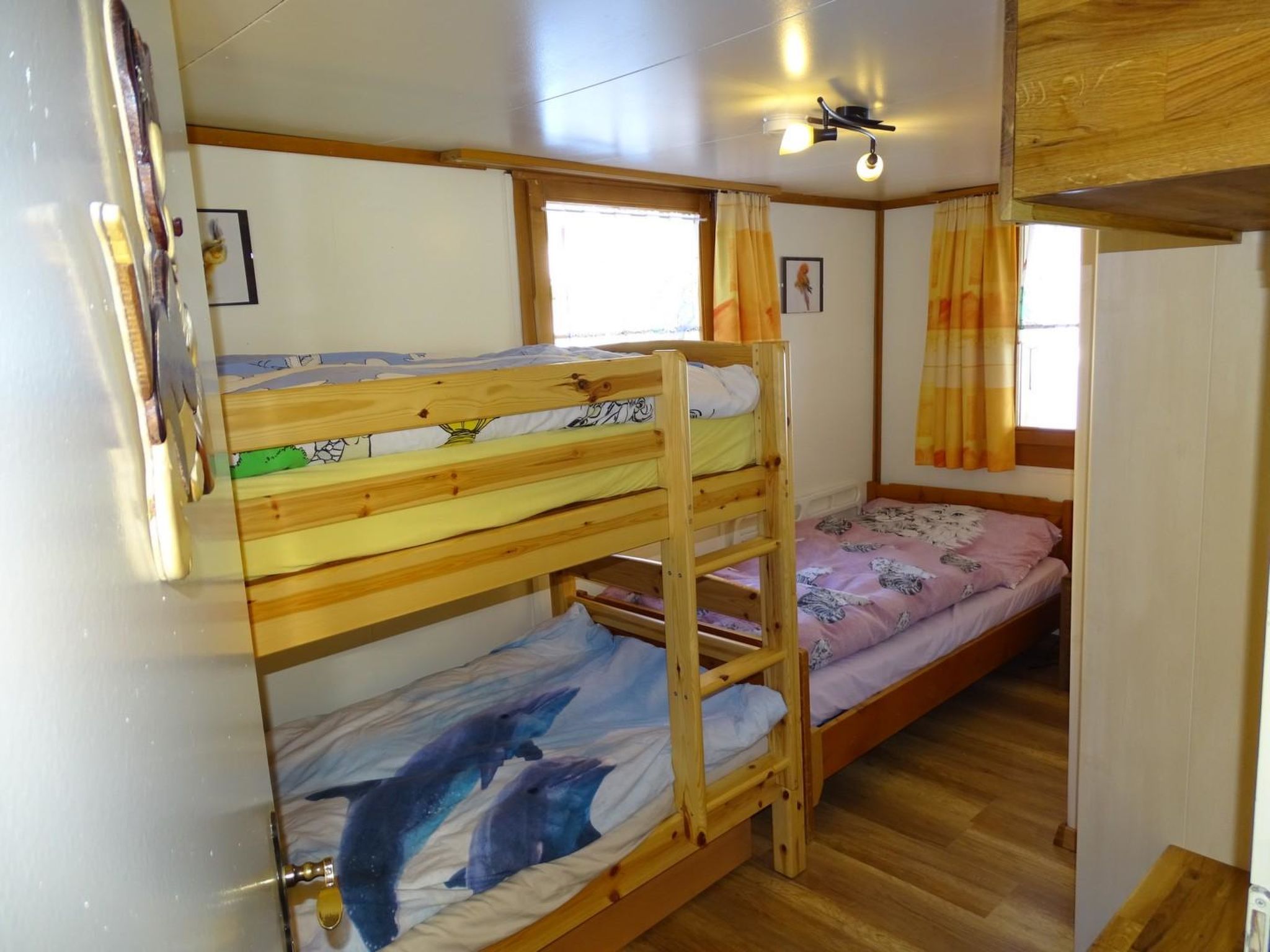 Chalet Kondore 1 # 5-bed apartment, Dusche, WC 5-Bettwohnung, Dusche, WC - Image-tags.info