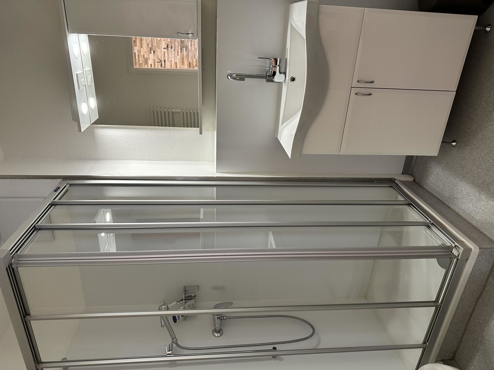 Fortuna 202 # 4-bed apartment, Dusche, WC 4-Bettwohnung, Dusche, WC - Dedans