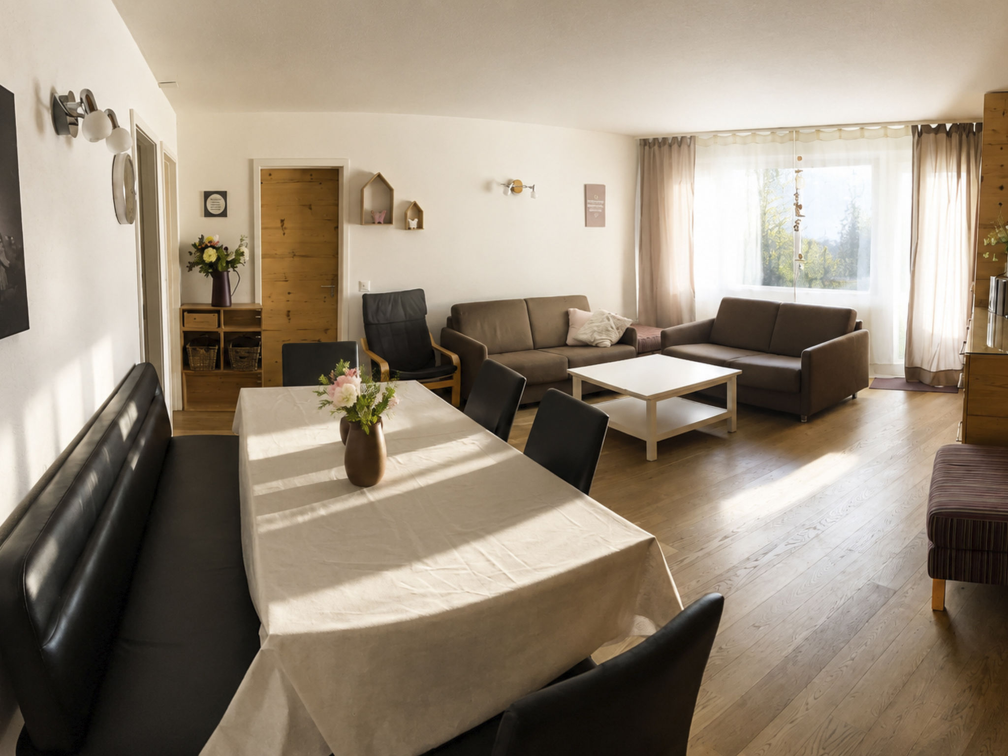 Majesta Leukerbad # 6-bed apartment, Dusche, WC