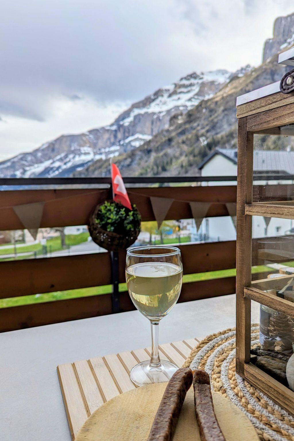 Photo of Majesta Leukerbad # 2-bed apartment, Bad, WC