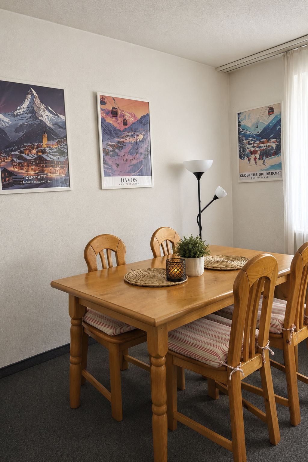 Majesta Leukerbad # 4-bed apartment, Dusche, WC - Inside