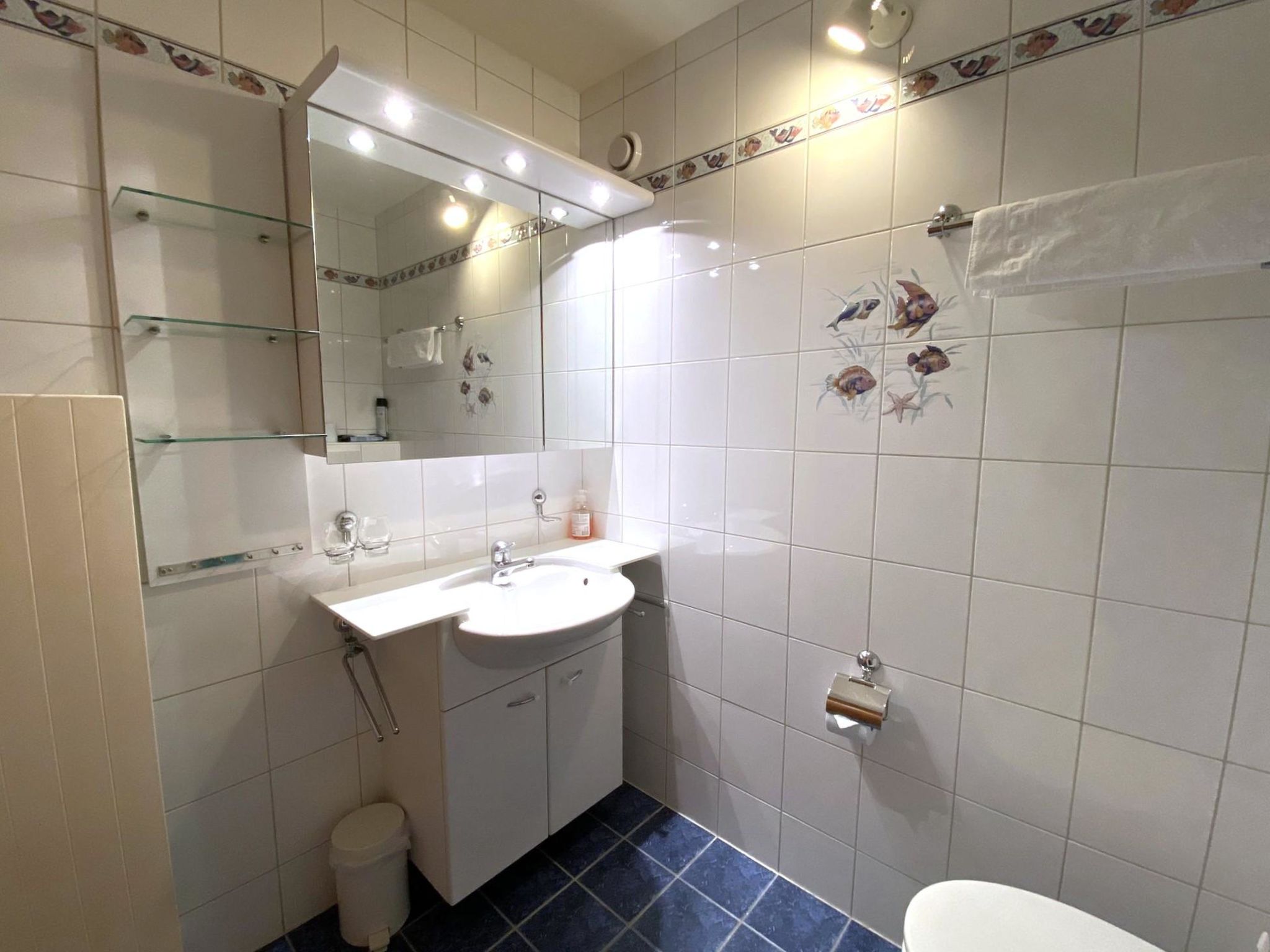 Lärchenwald 1706 # 6-bed apartment, Dusche, WC 6-Bettwohnung, Dusche, WC - Image-tags.info