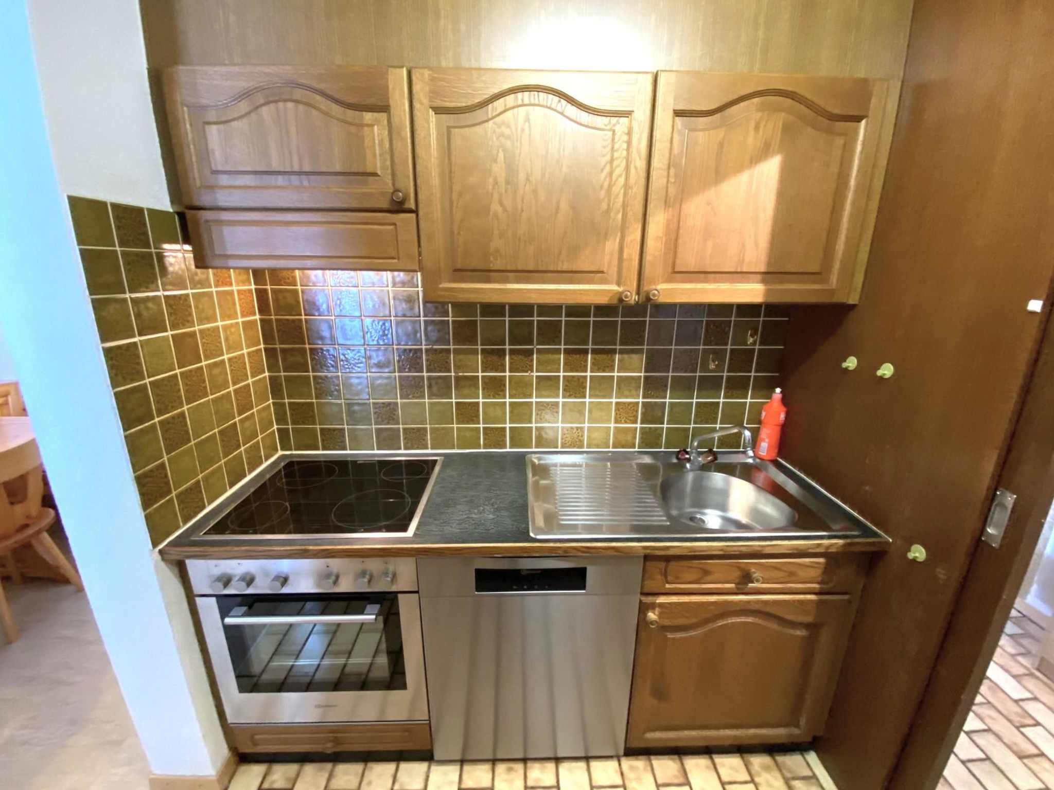 Lärchenwald 1706 # 6-bed apartment, Dusche, WC 6-Bettwohnung, Dusche, WC - Image-tags.info