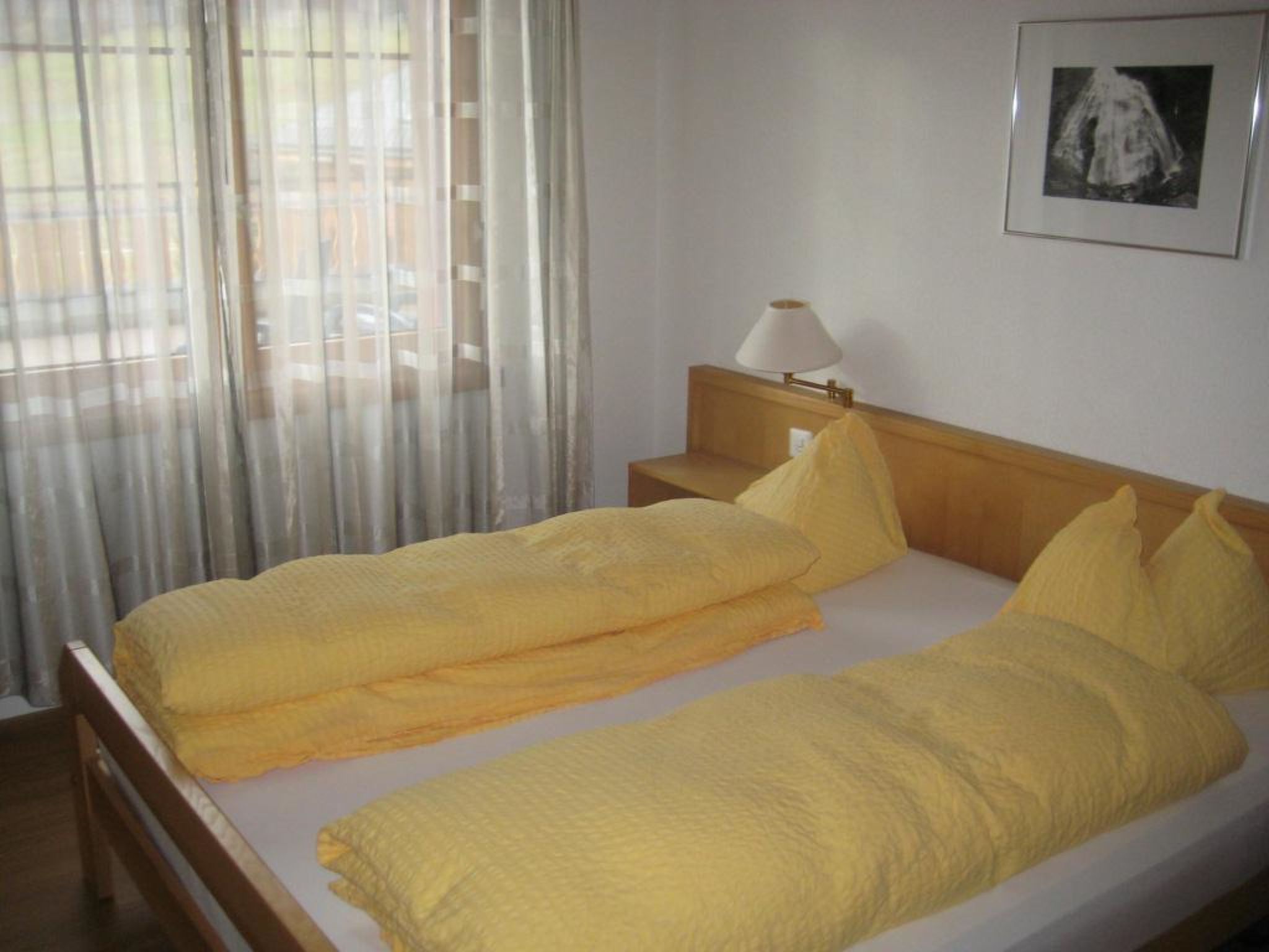 Photo of Les Naturelles B 306 # 6-bed apartment, Dusche und Bad, WC