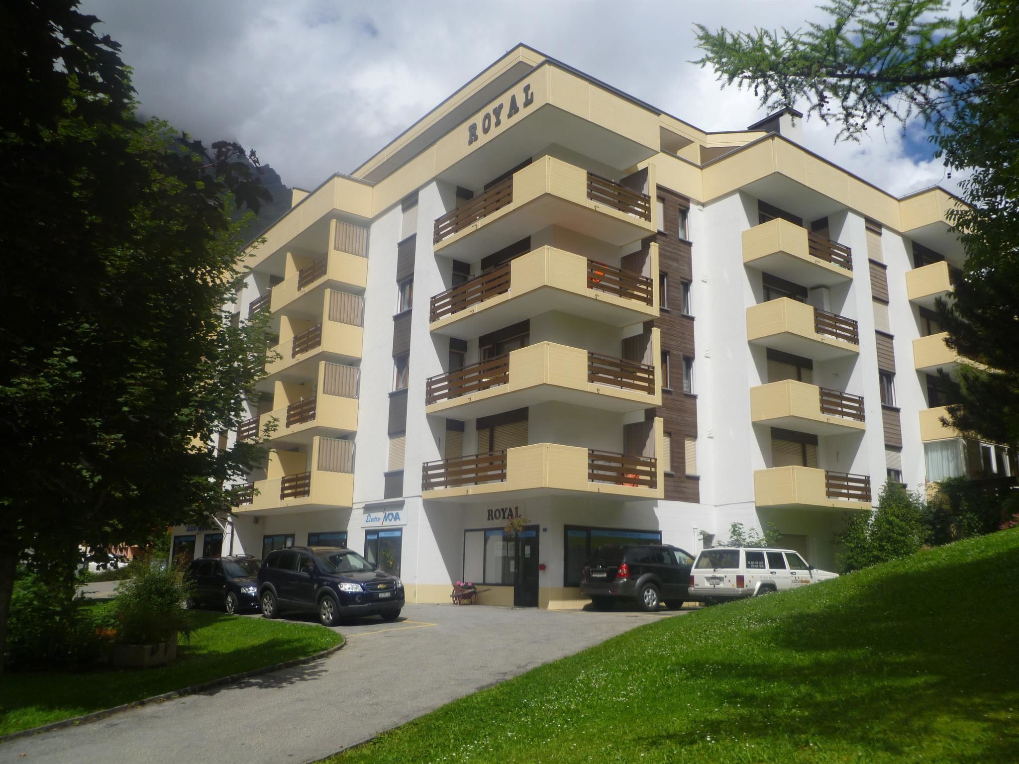 Royal 50 # 4-bed apartment, Dusche, WC 4-Bettwohnung, Dusche, WC