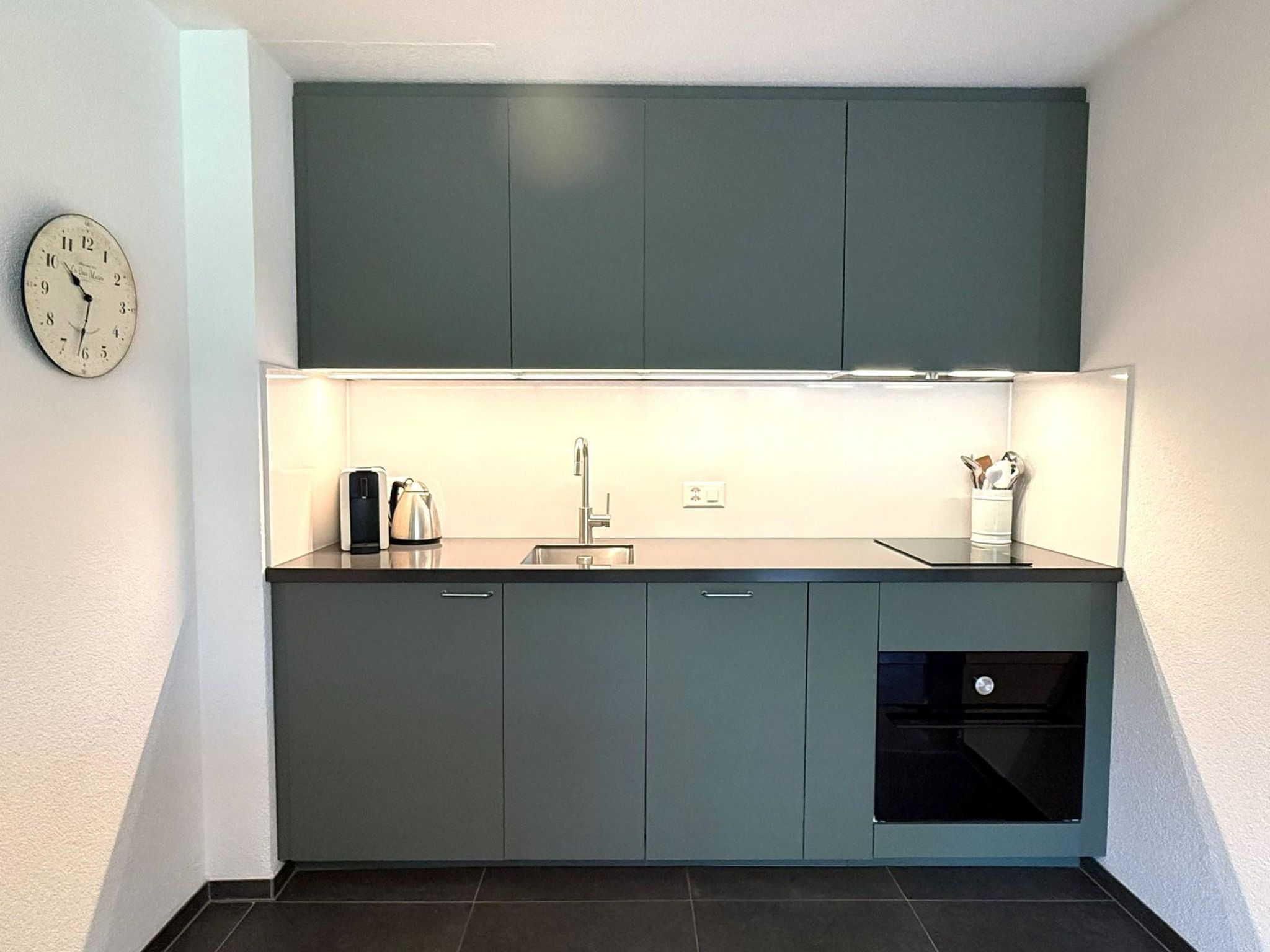 Royal 41 # 4-bed apartment, Dusche, WC 4-Bettwohnung, Dusche, WC - Image-tags.info