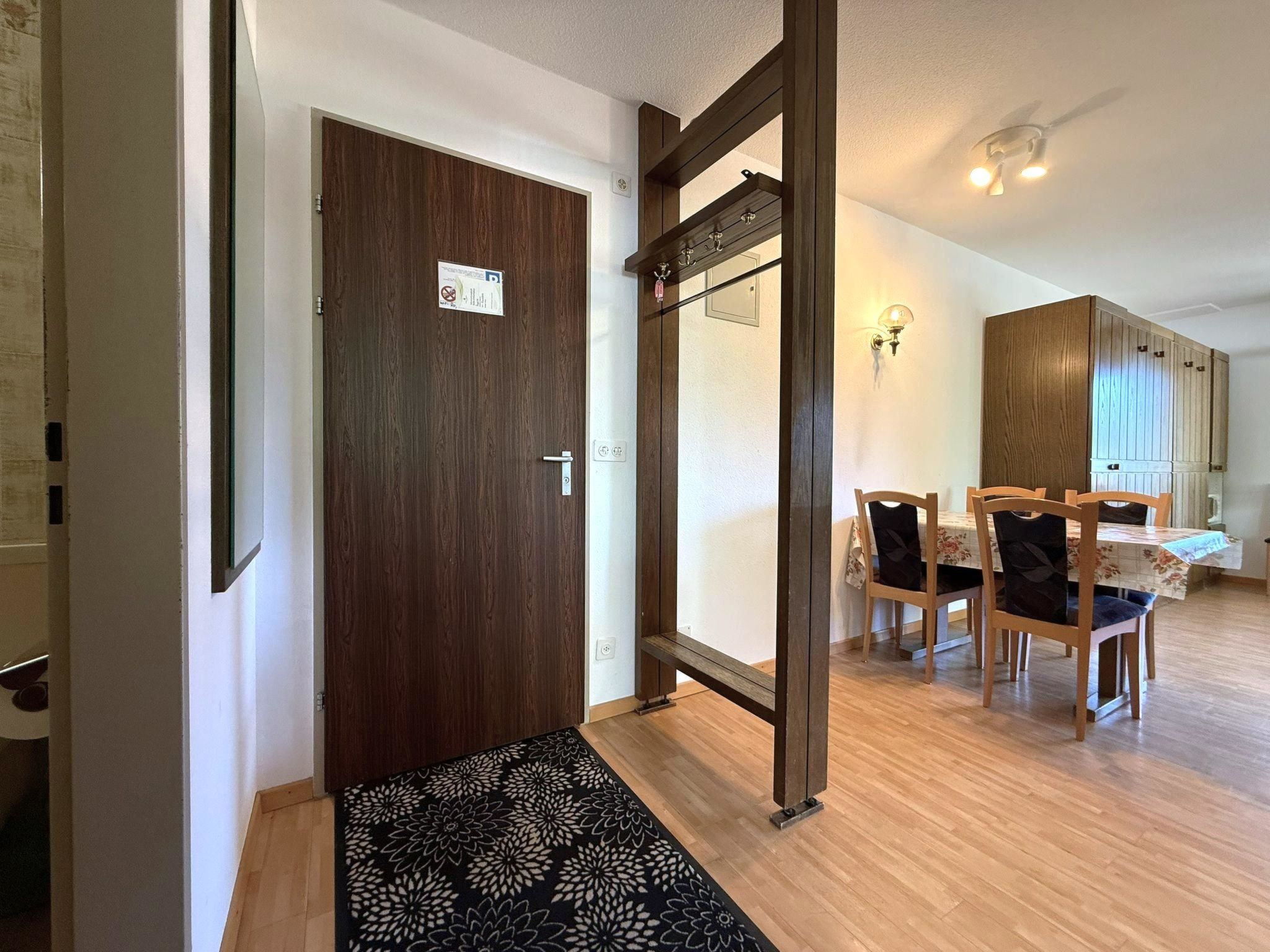 Royal 51 # 4-bed apartment, Bad, WC 4-Bettwohnung, Bad, WC
