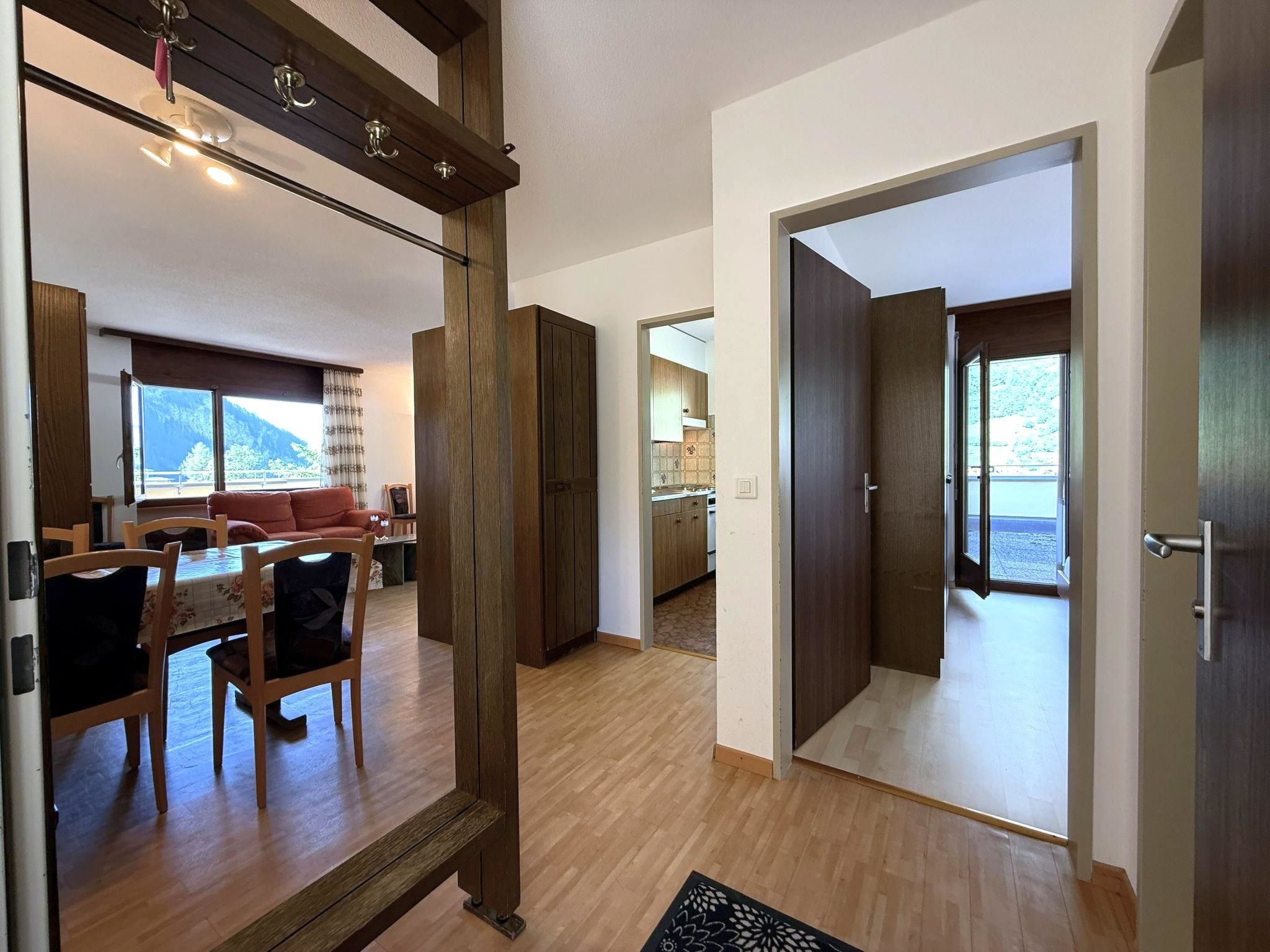 Royal 51 # 4-bed apartment, Bad, WC 4-Bettwohnung, Bad, WC - Drinnen