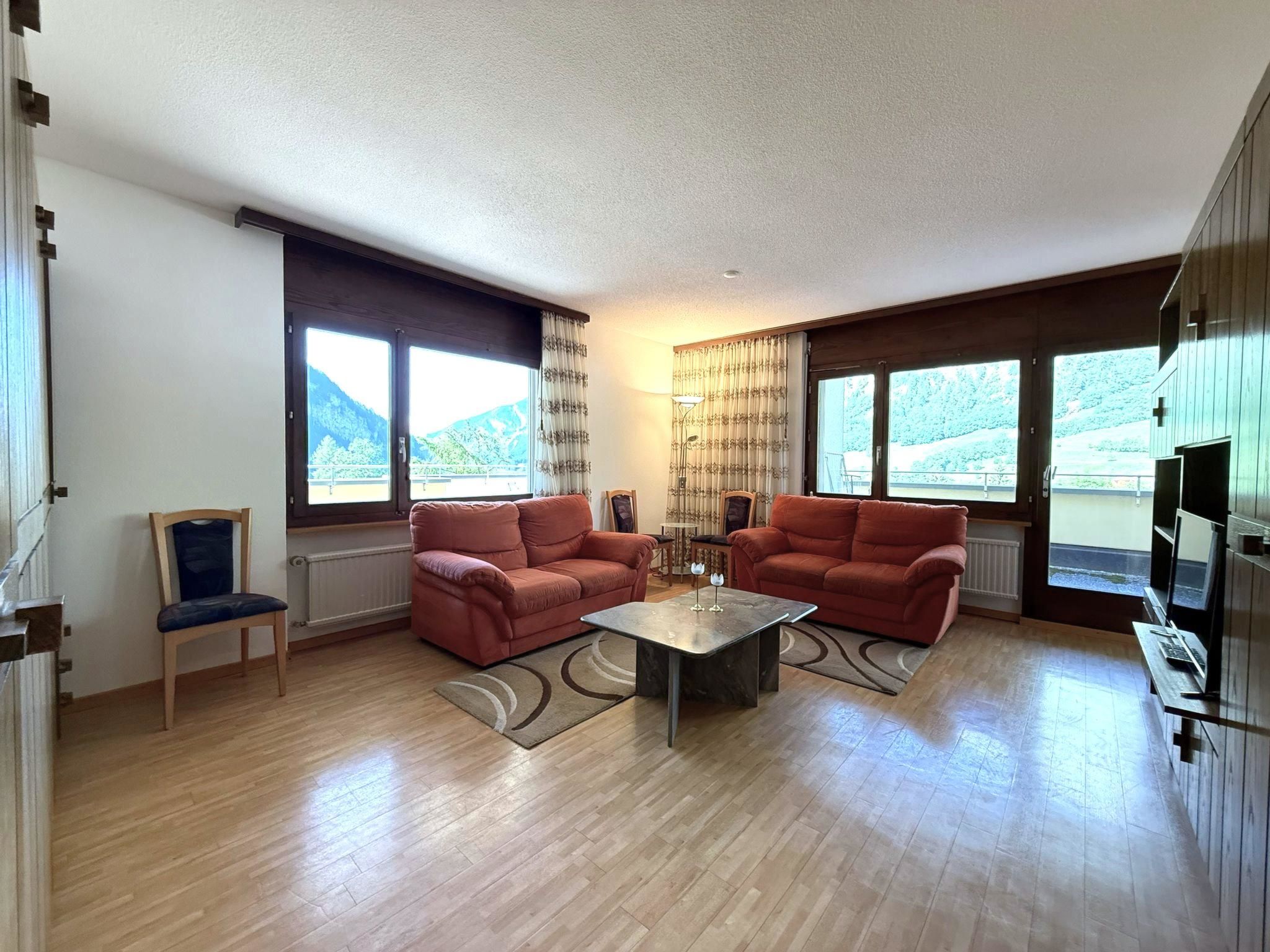 Royal 51 # 4-bed apartment, Bad, WC 4-Bettwohnung, Bad, WC - Drinnen
