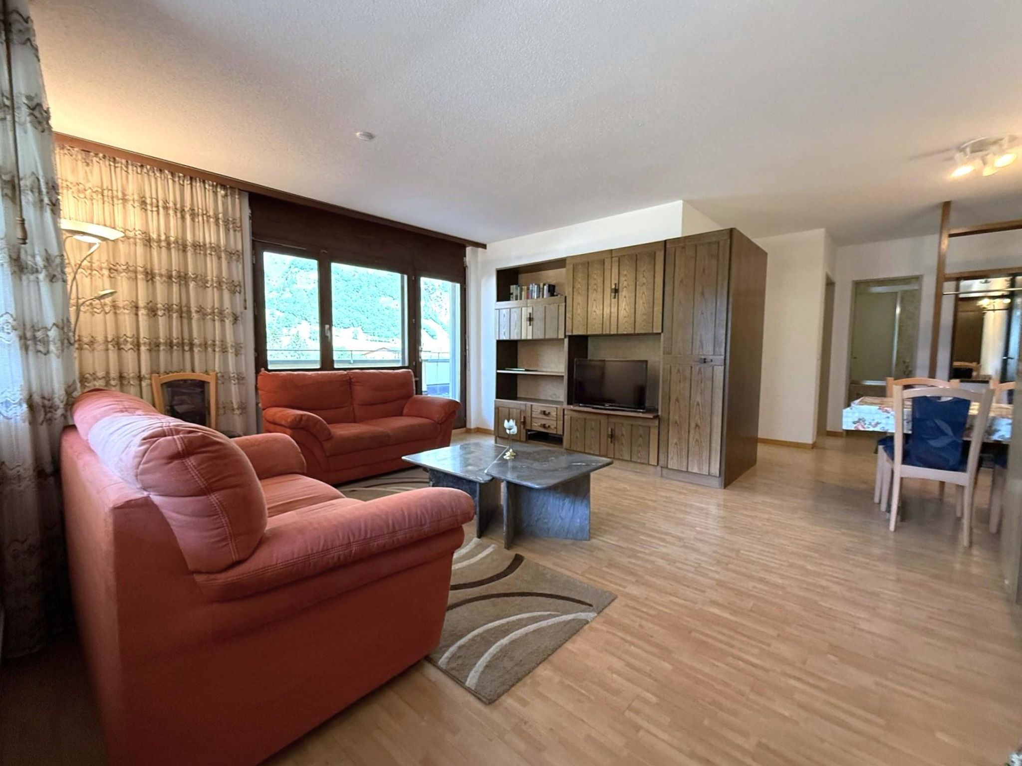 Royal 51 # 4-bed apartment, Bad, WC 4-Bettwohnung, Bad, WC - Drinnen
