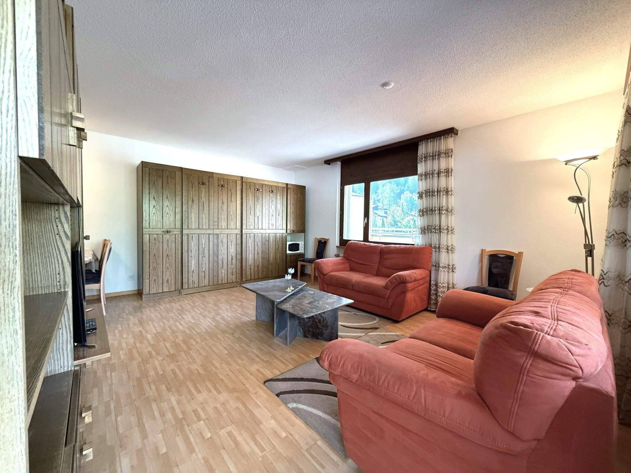 Royal 51 # 4-bed apartment, Bad, WC 4-Bettwohnung, Bad, WC - Drinnen