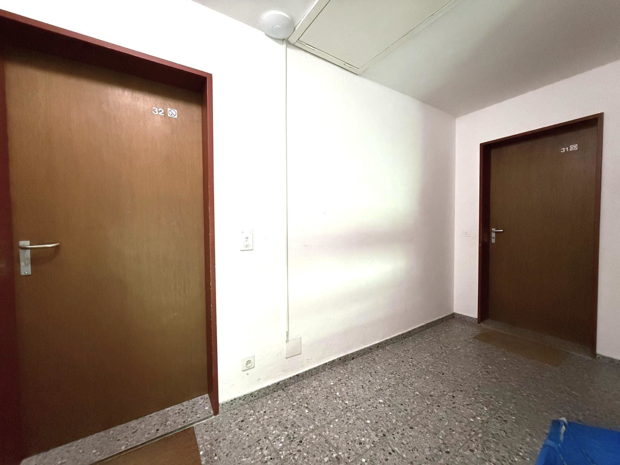 Clabina 32 # 6-bed apartment, Bad, WC 6-Bettwohnung, Bad, WC
