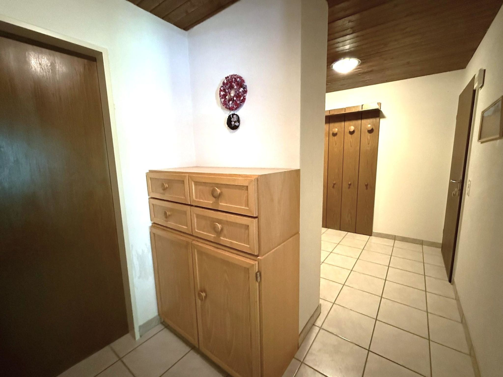 Clabina 32 # 6-bed apartment, Bad, WC 6-Bettwohnung, Bad, WC - Image-tags.info